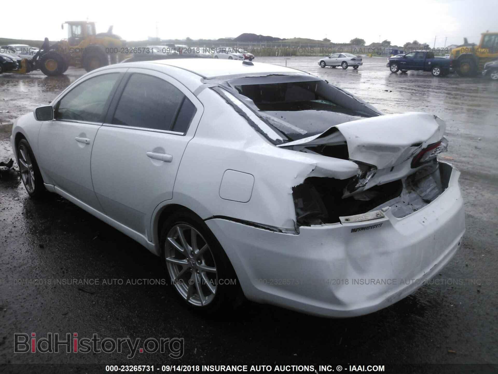 2011 Mitsubishi Galant - VIN: 4A32B3FF3BE026580 - Фото 3