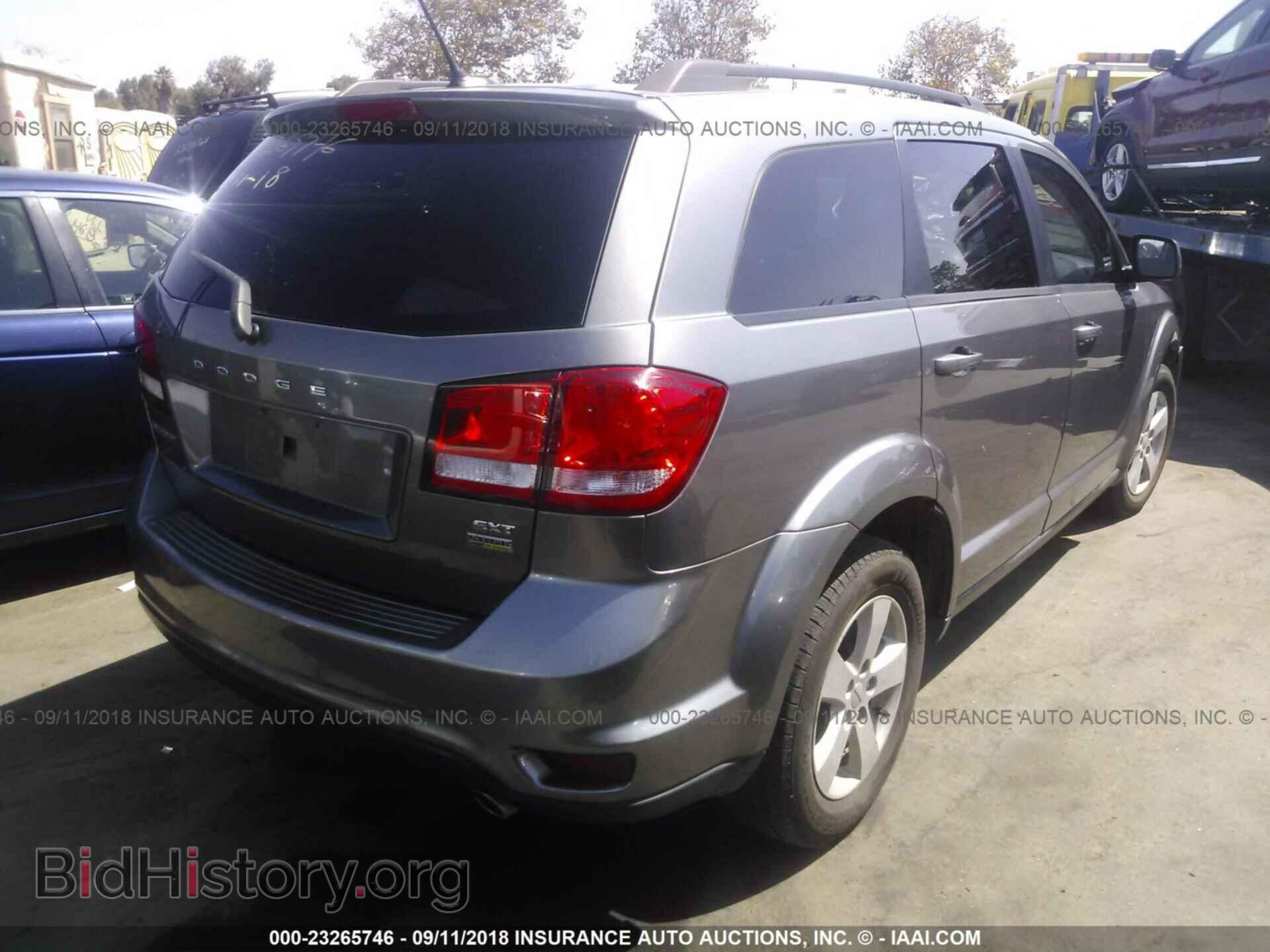 2012 Dodge Journey - VIN: 3C4PDCBG2CT371375 - Фото 4