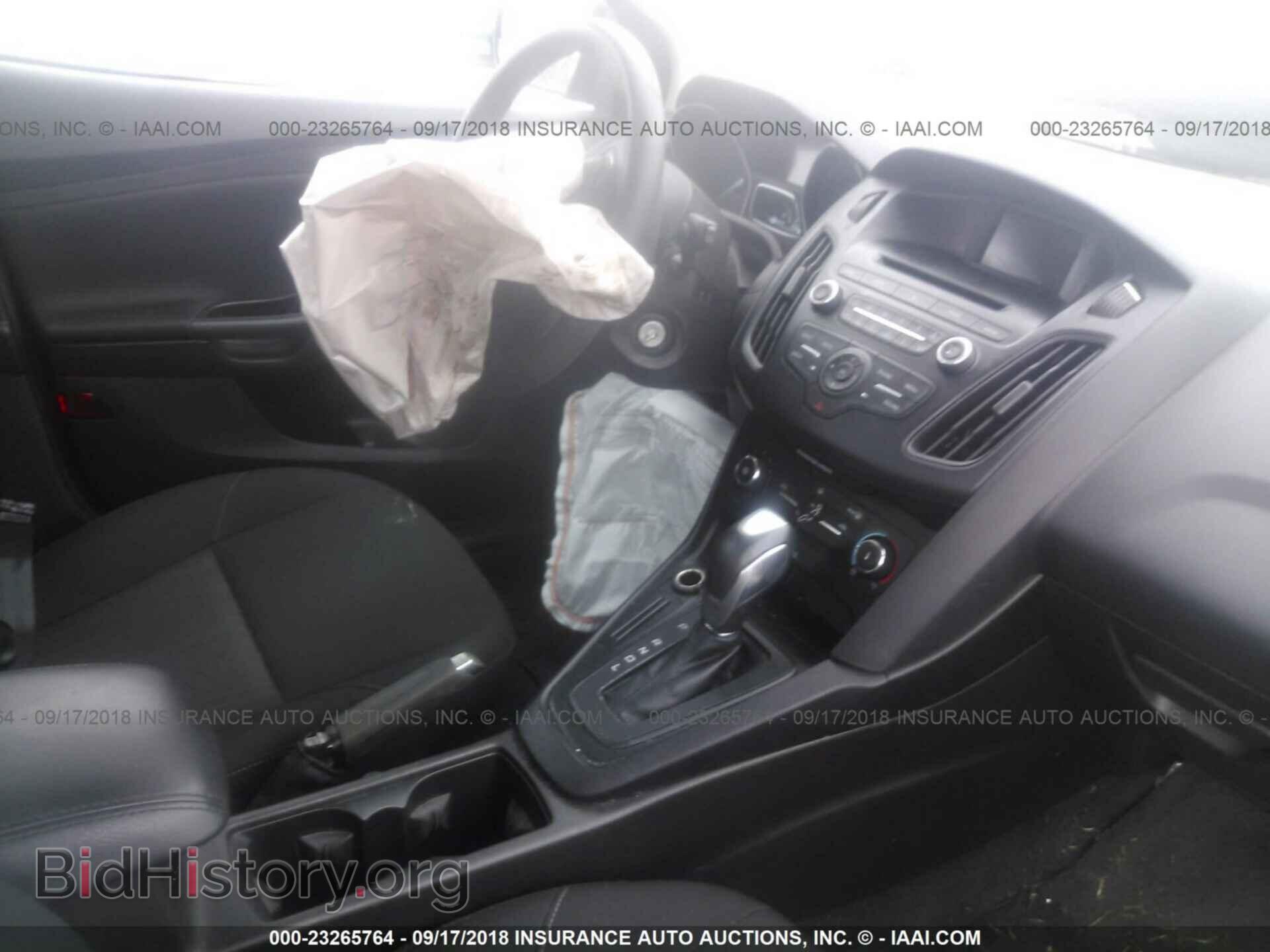 2015 Ford Focus - VIN: 1FADP3K2XFL336278 - Photo 5