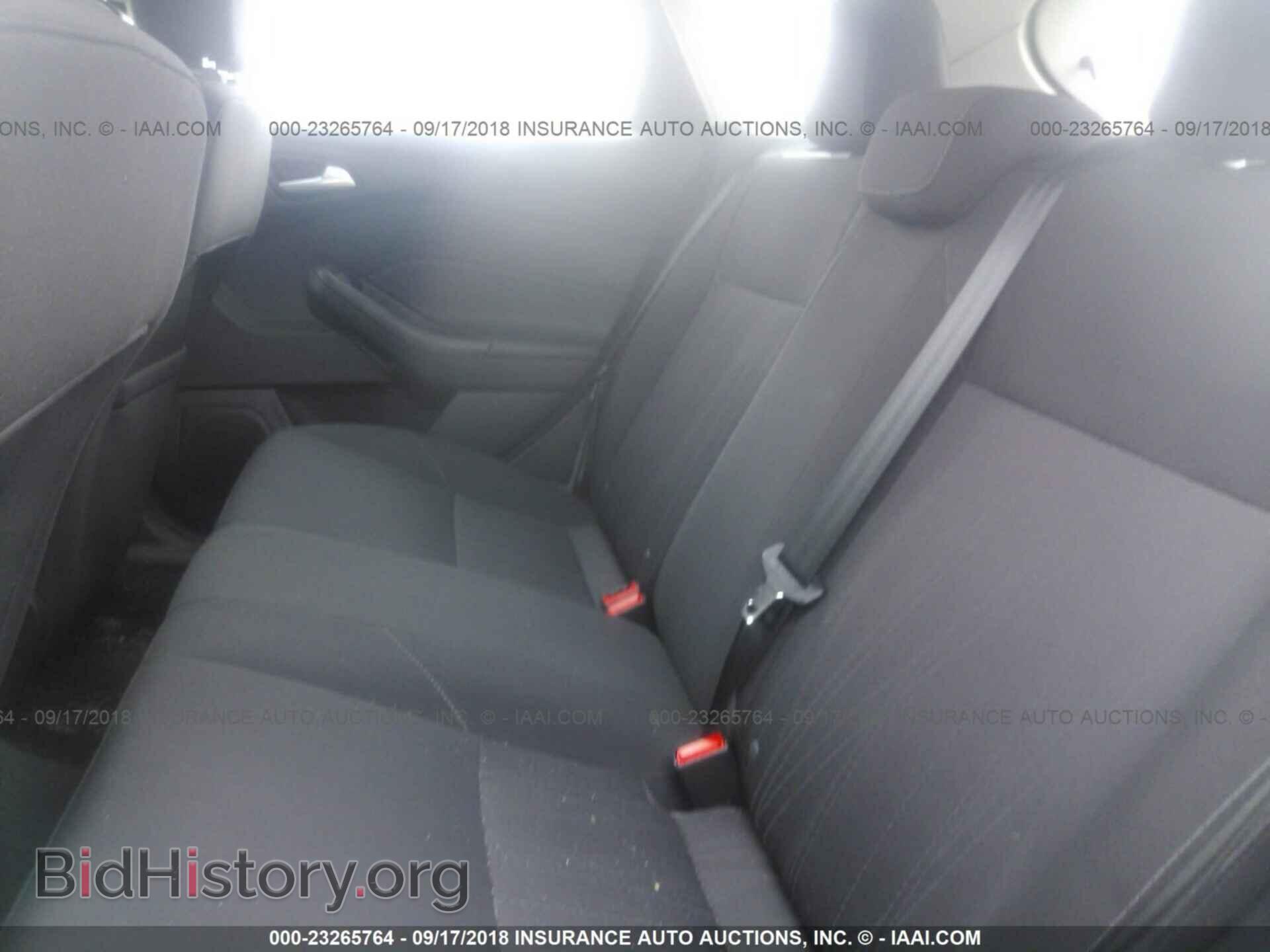 2015 Ford Focus - VIN: 1FADP3K2XFL336278 - Photo 8