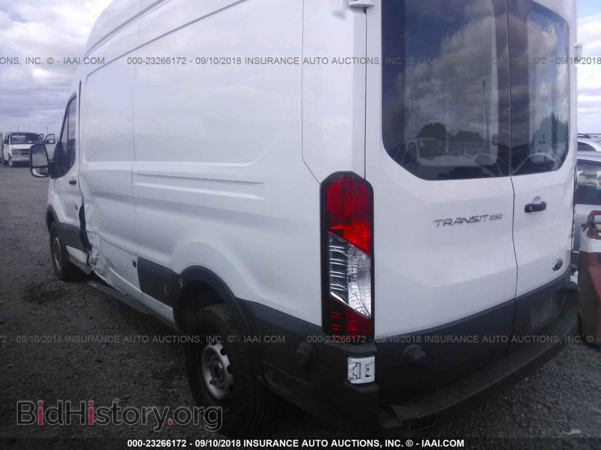 2018 Ford Transit - VIN: 1FTYR2XM2JKA10791 - Фото 3