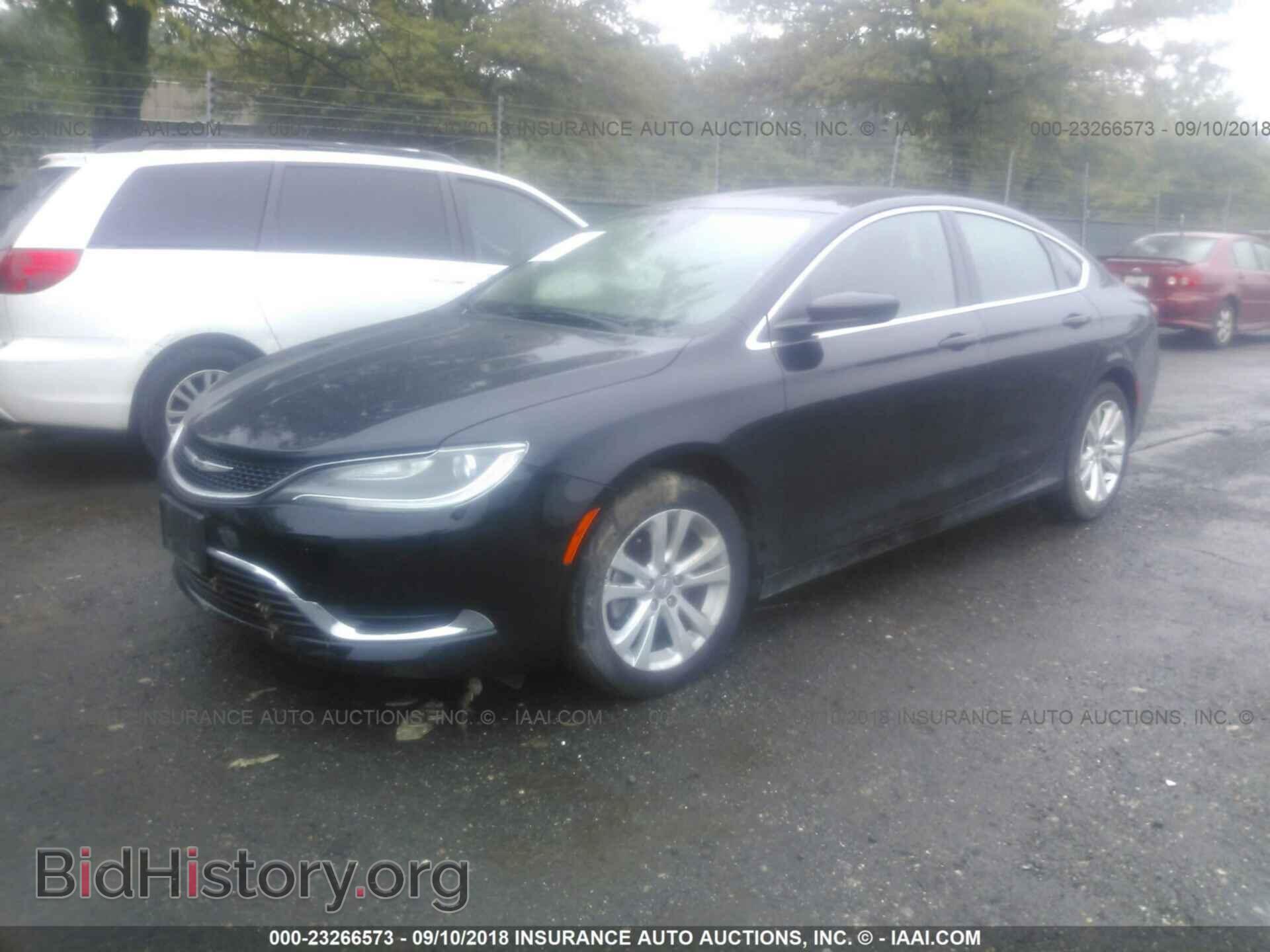 2015 Chrysler 200 - VIN: 1C3CCCABXFN635409 - Фото 2