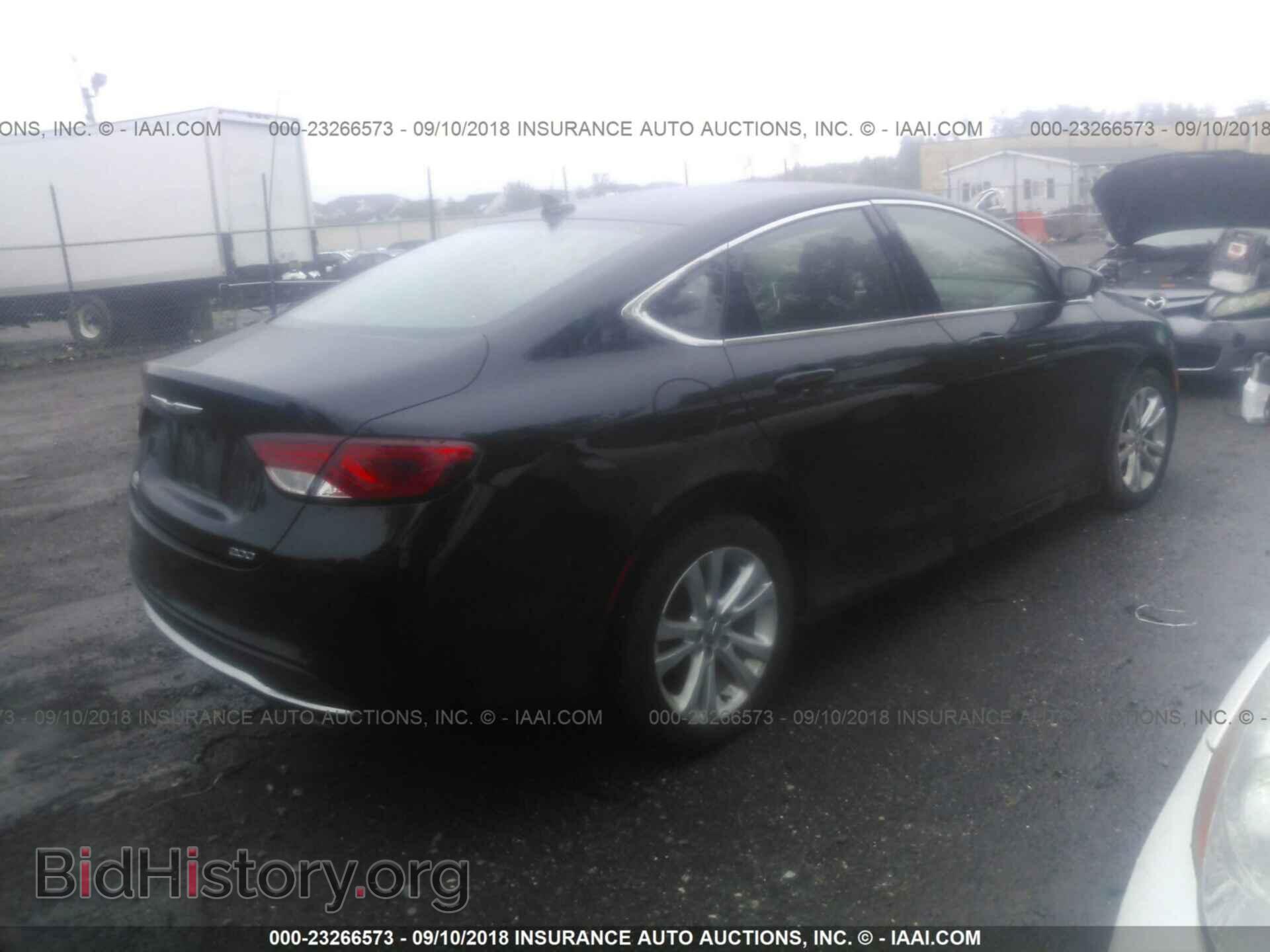 2015 Chrysler 200 - VIN: 1C3CCCABXFN635409 - Фото 4