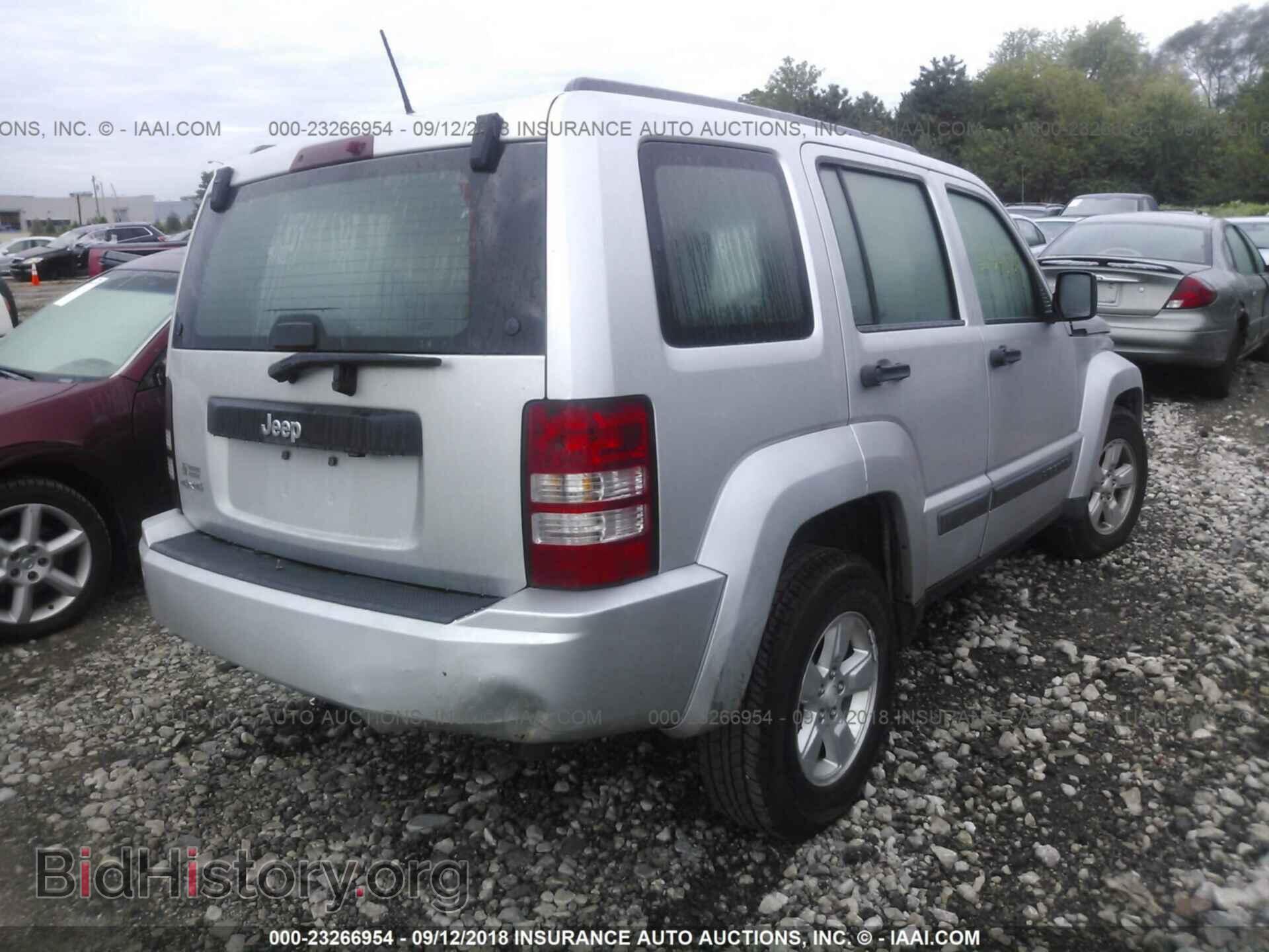 2010 JEEP LIBERTY - VIN: 1J4PN2GK3AW105997 - Фото 4