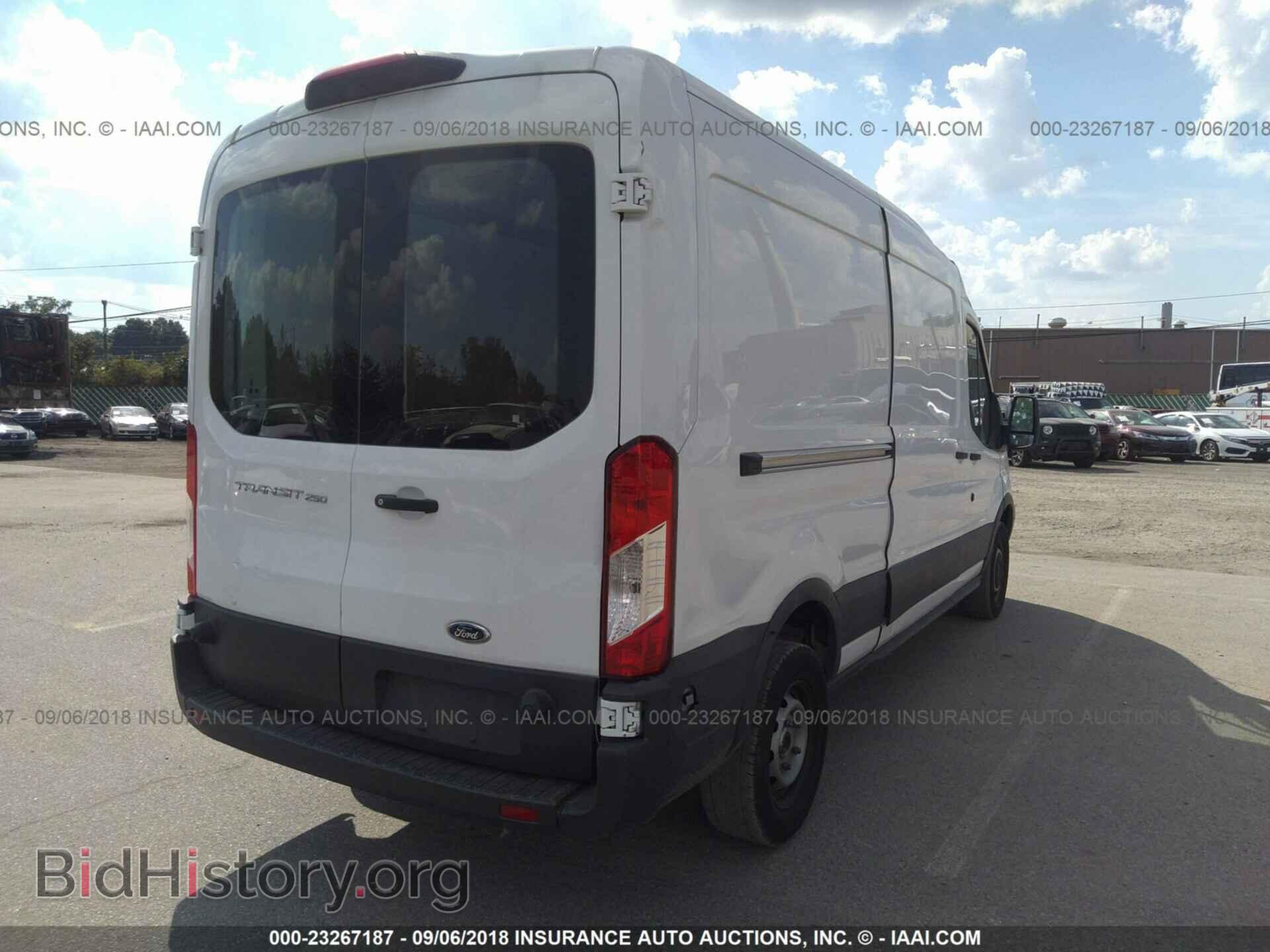 2018 Ford Transit - VIN: 1FTYR2CM2JKA24065 - Photo 4
