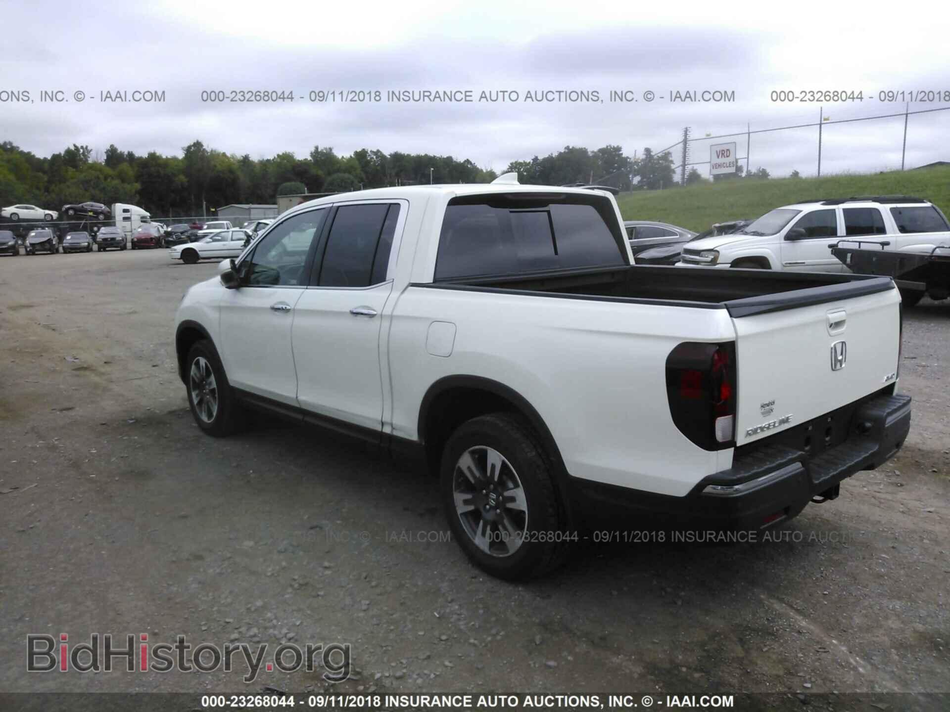 2018 HONDA RIDGELINE - VIN: 5FPYK3F75JB017289 - Фото 3