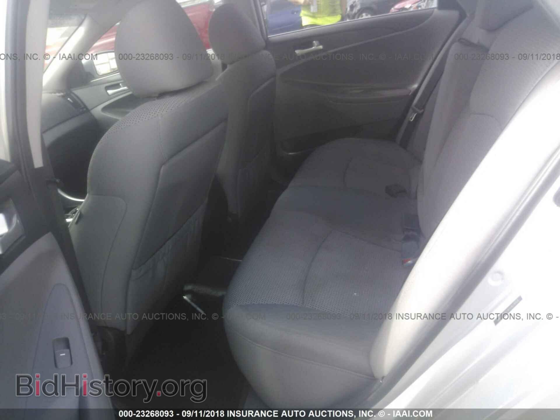 2012 Hyundai Sonata - VIN: 5NPEB4AC4CH403003 - Фото 8