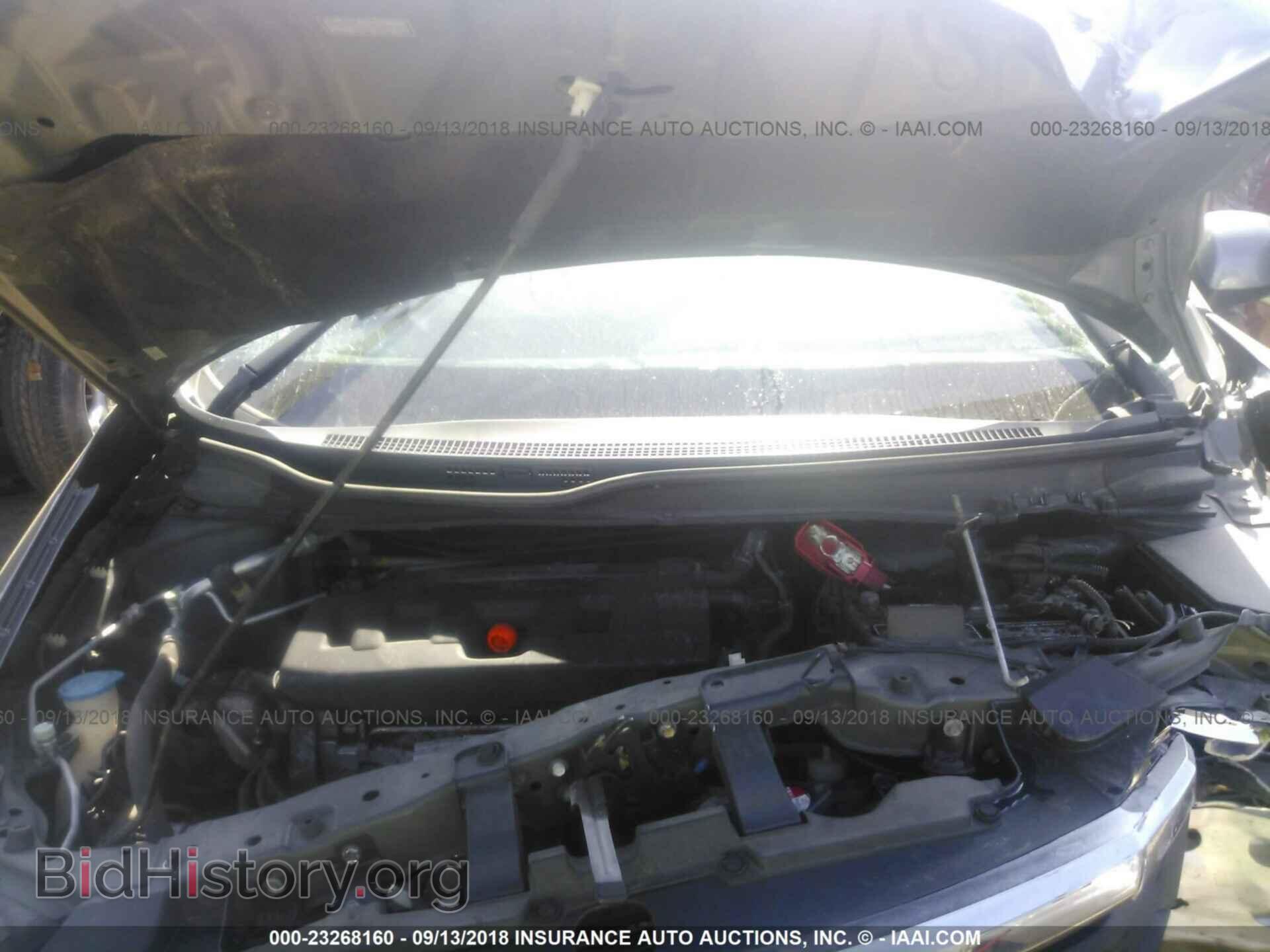 2012 Honda Civic - VIN: 2HGFB2F51CH322229 - Photo 10