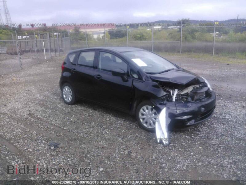 2016 Nissan VERSA NOTE (VIN 3N1CE2CPXGL360220) — photo 1 of 10, IAAI, damage: front end