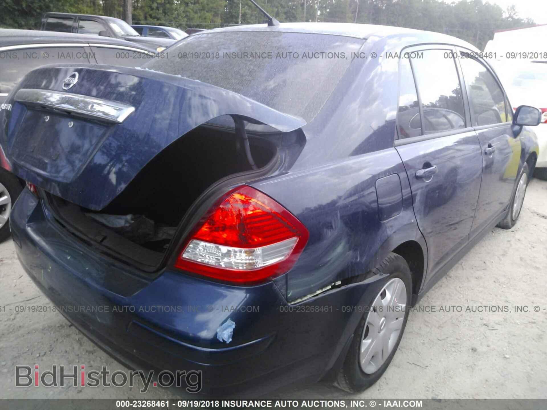 2011 Nissan Versa - VIN: 3N1BC1AP2BL494405 - Фото 4