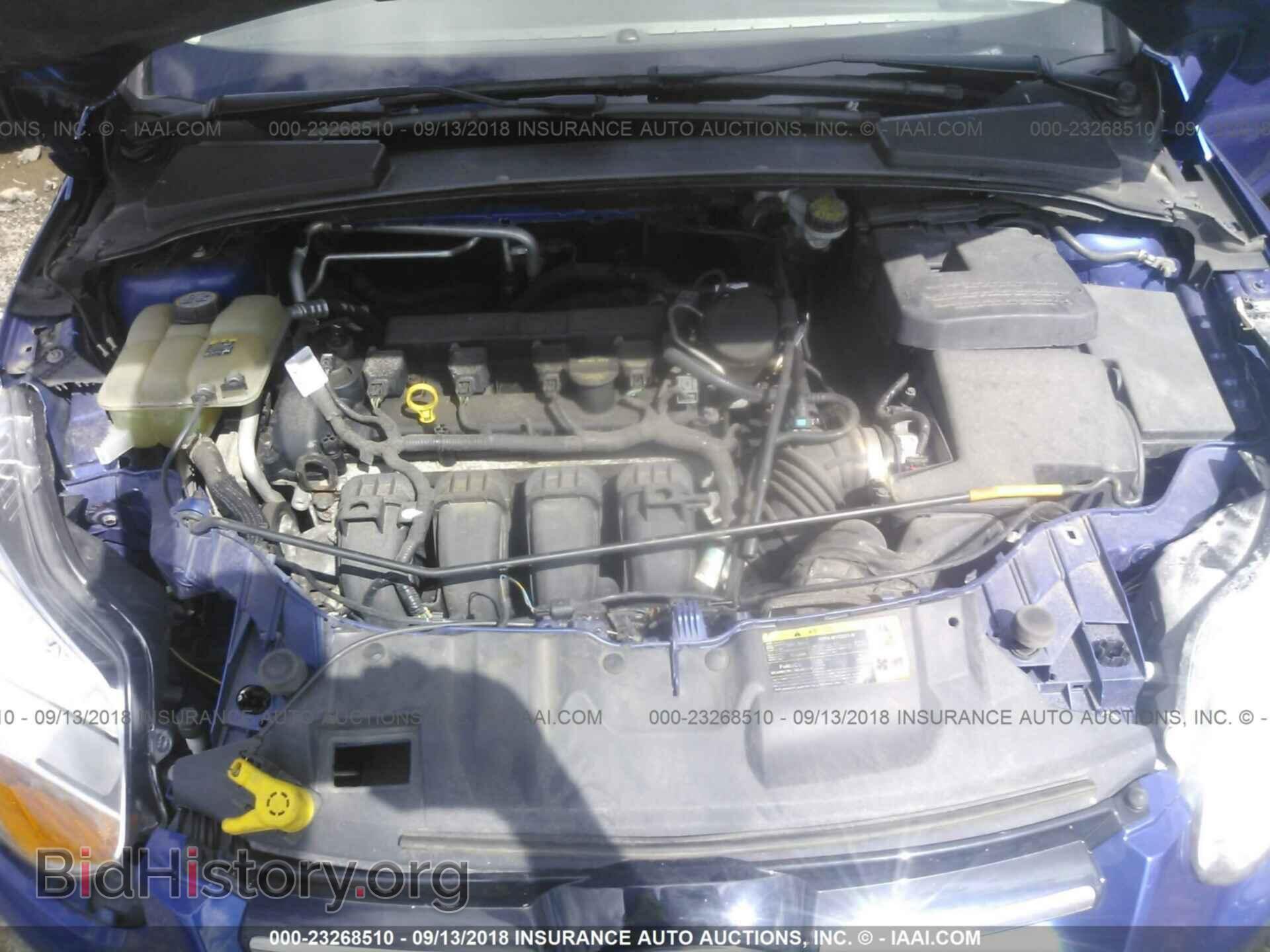 2012 Ford Focus - VIN: 1FAHP3M22CL242275 - Photo 10