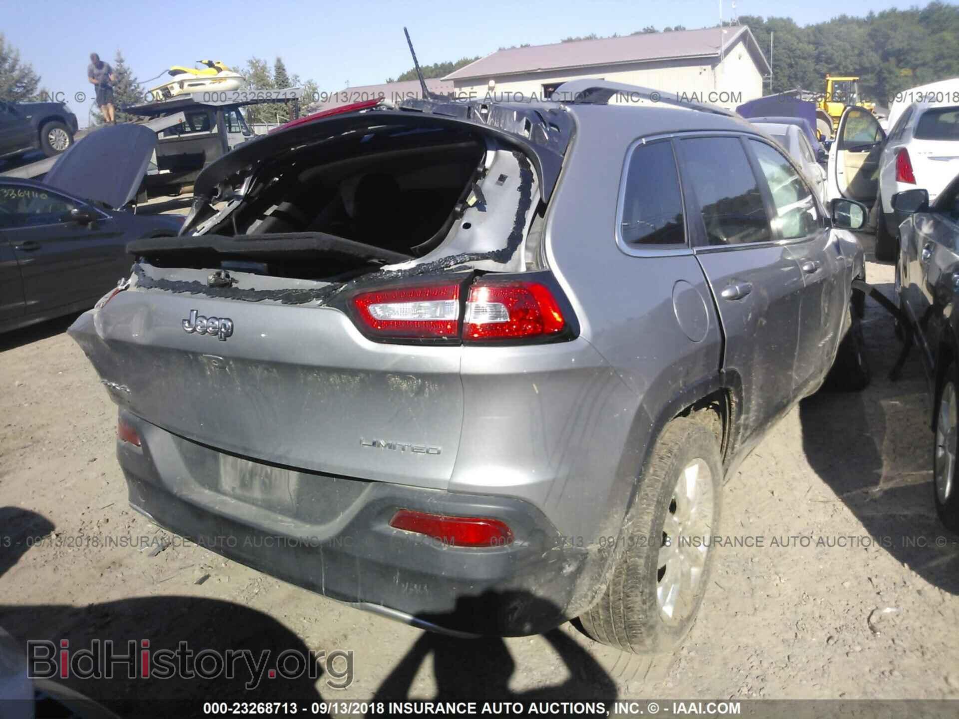 2017 Jeep Cherokee - VIN: 1C4PJMDB2HW520109 - Фото 4