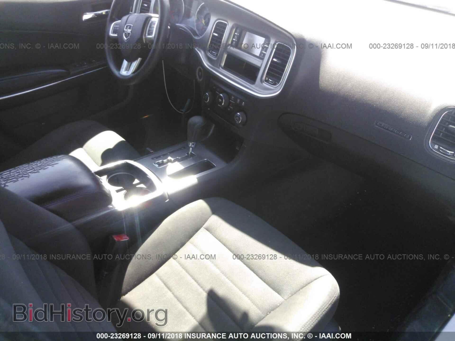 2012 Dodge Charger - VIN: 2C3CDXBGXCH211442 - Фото 5