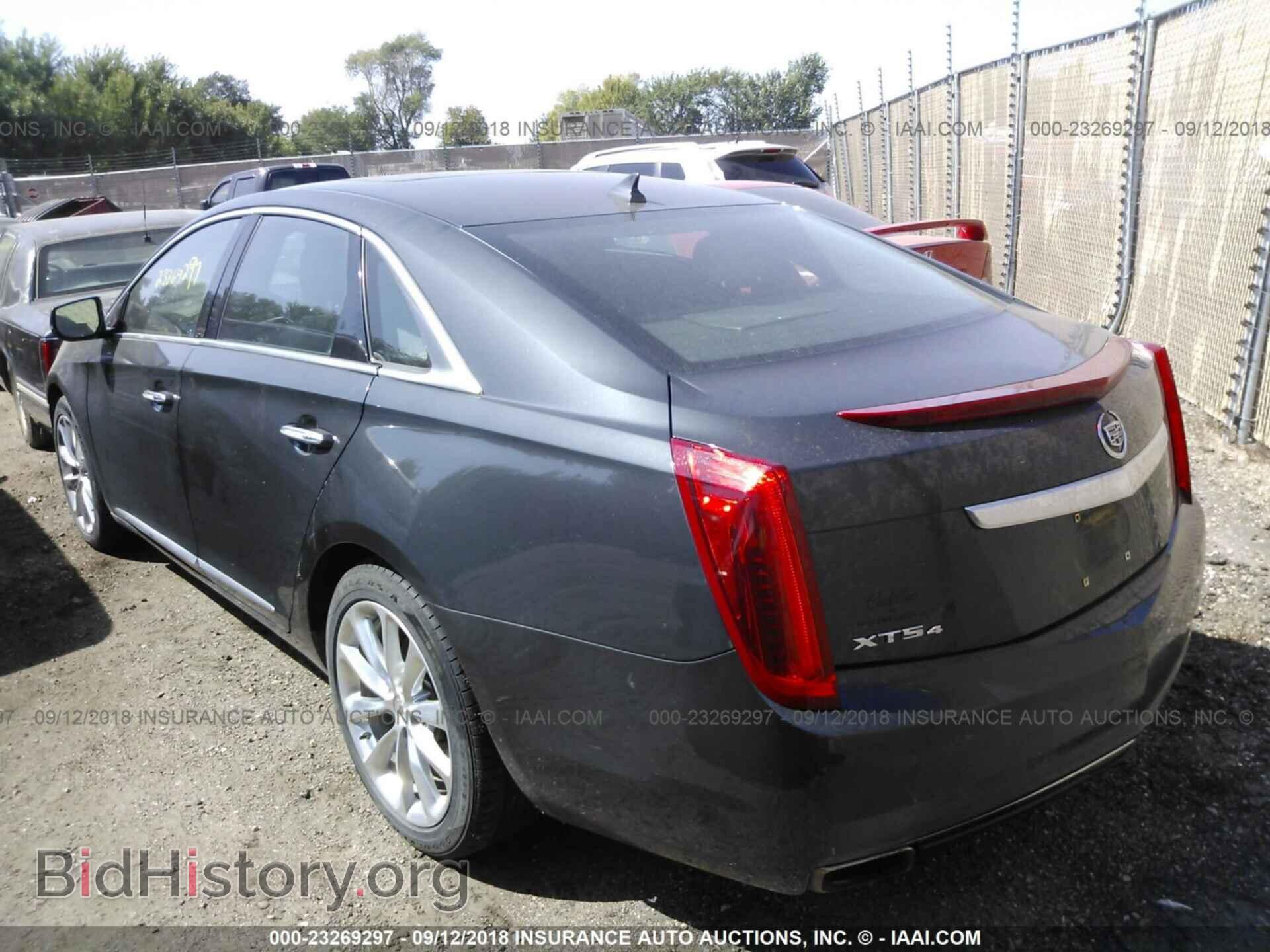 2013 Cadillac Xts - VIN: 2G61R5S32D9101070 - Photo 3