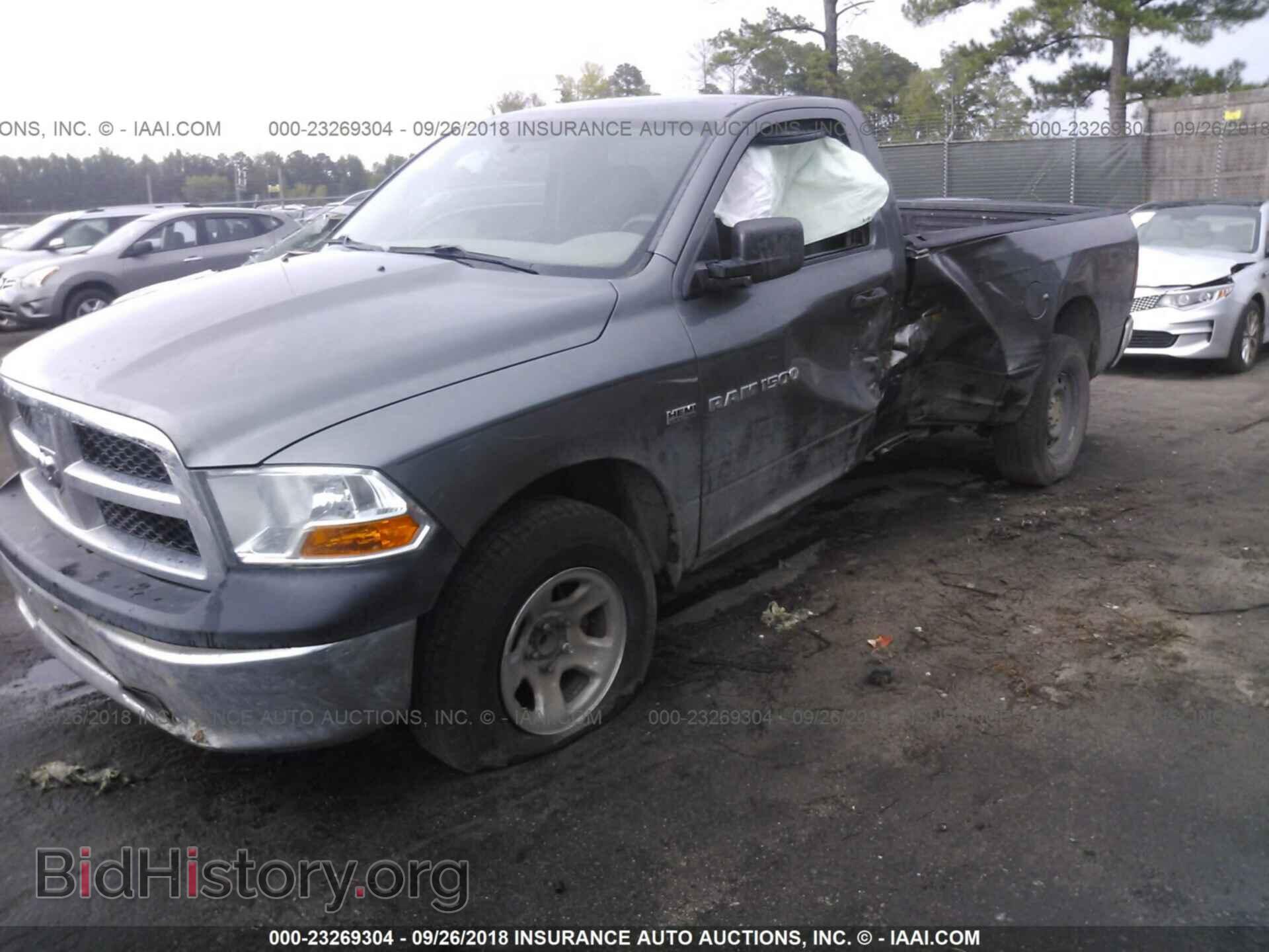 2012 Dodge Ram 1500 - VIN: 3C6JD6DT9CG164340 - Фото 2