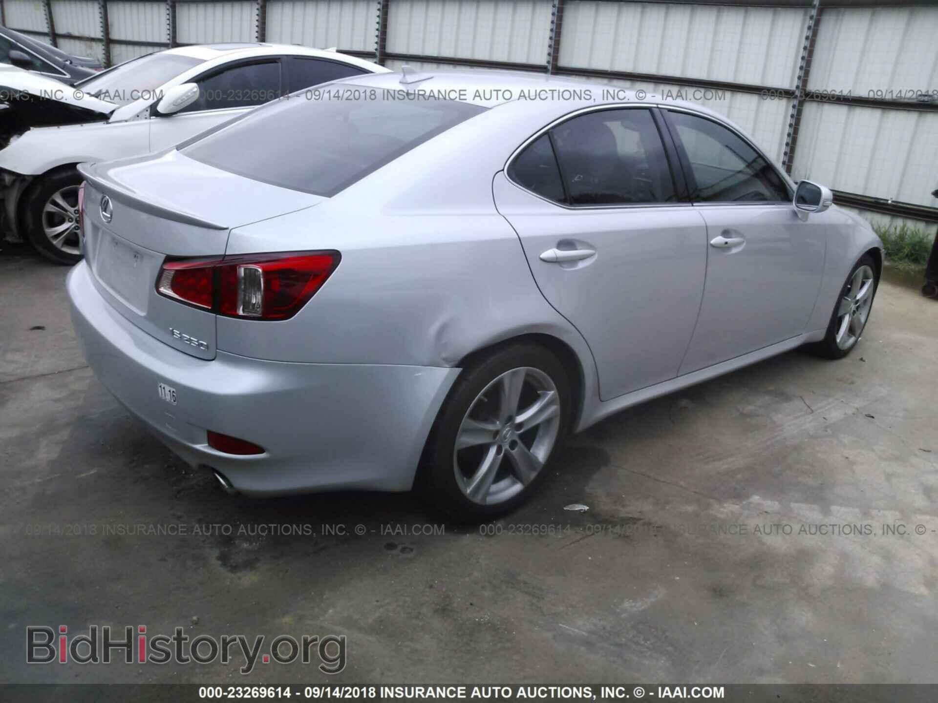 2011 Lexus Is - VIN: JTHBF5C28B5140044 - Photo 4