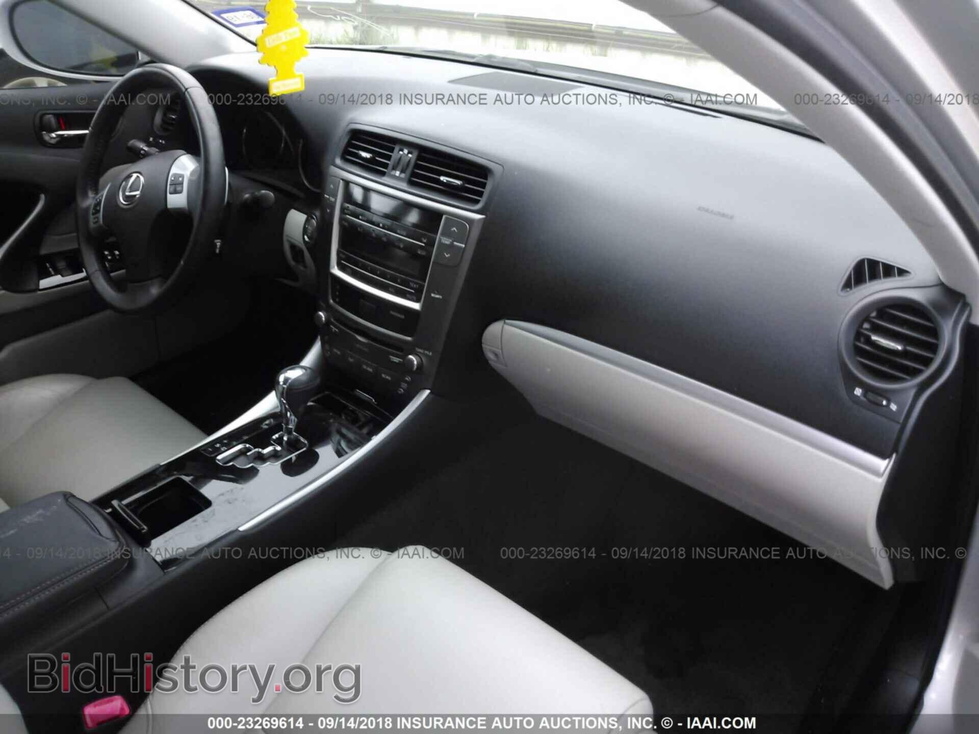 2011 Lexus Is - VIN: JTHBF5C28B5140044 - Photo 5