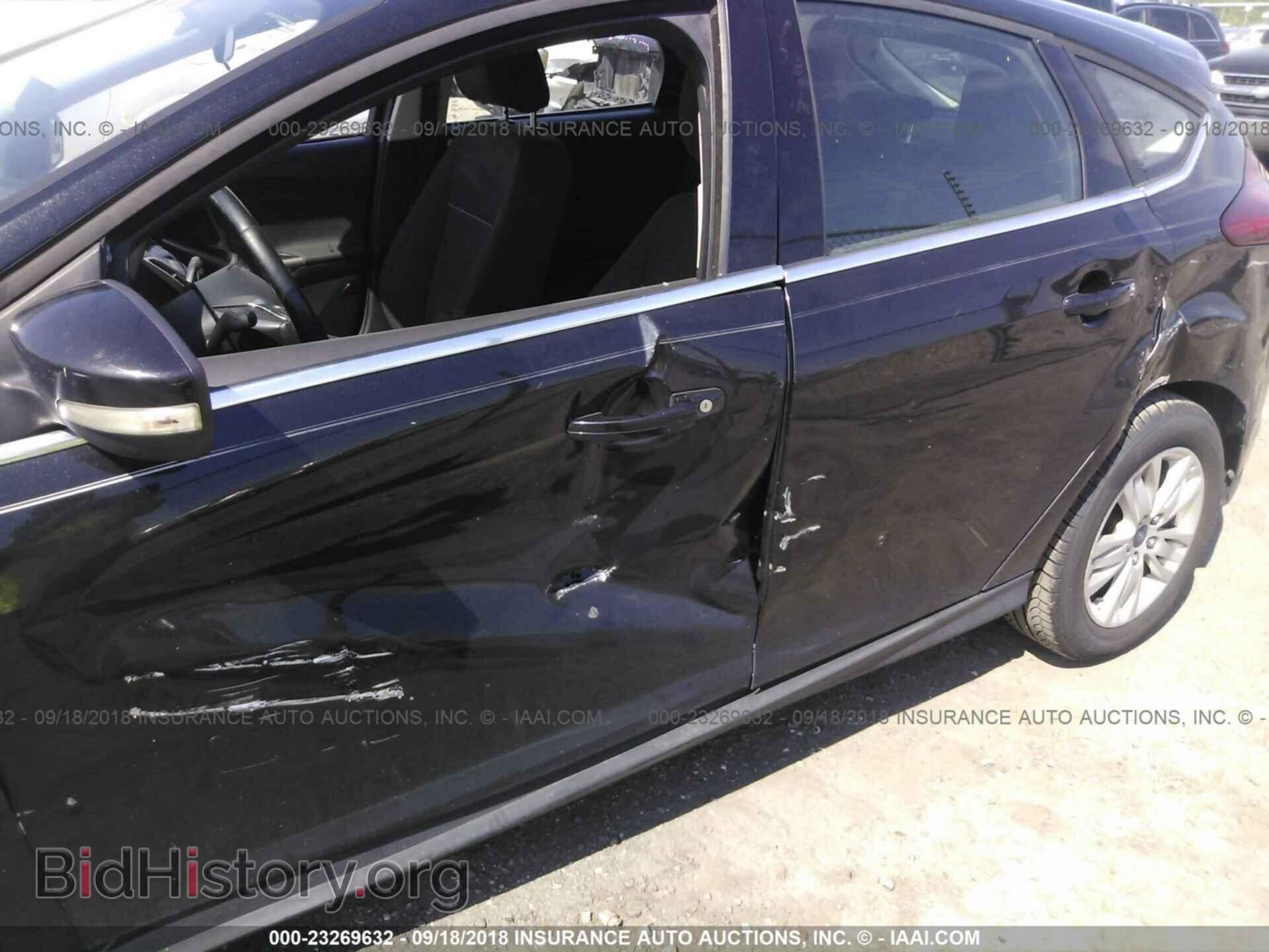 2012 Ford Focus - VIN: 1FAHP3M20CL402637 - Фото 6