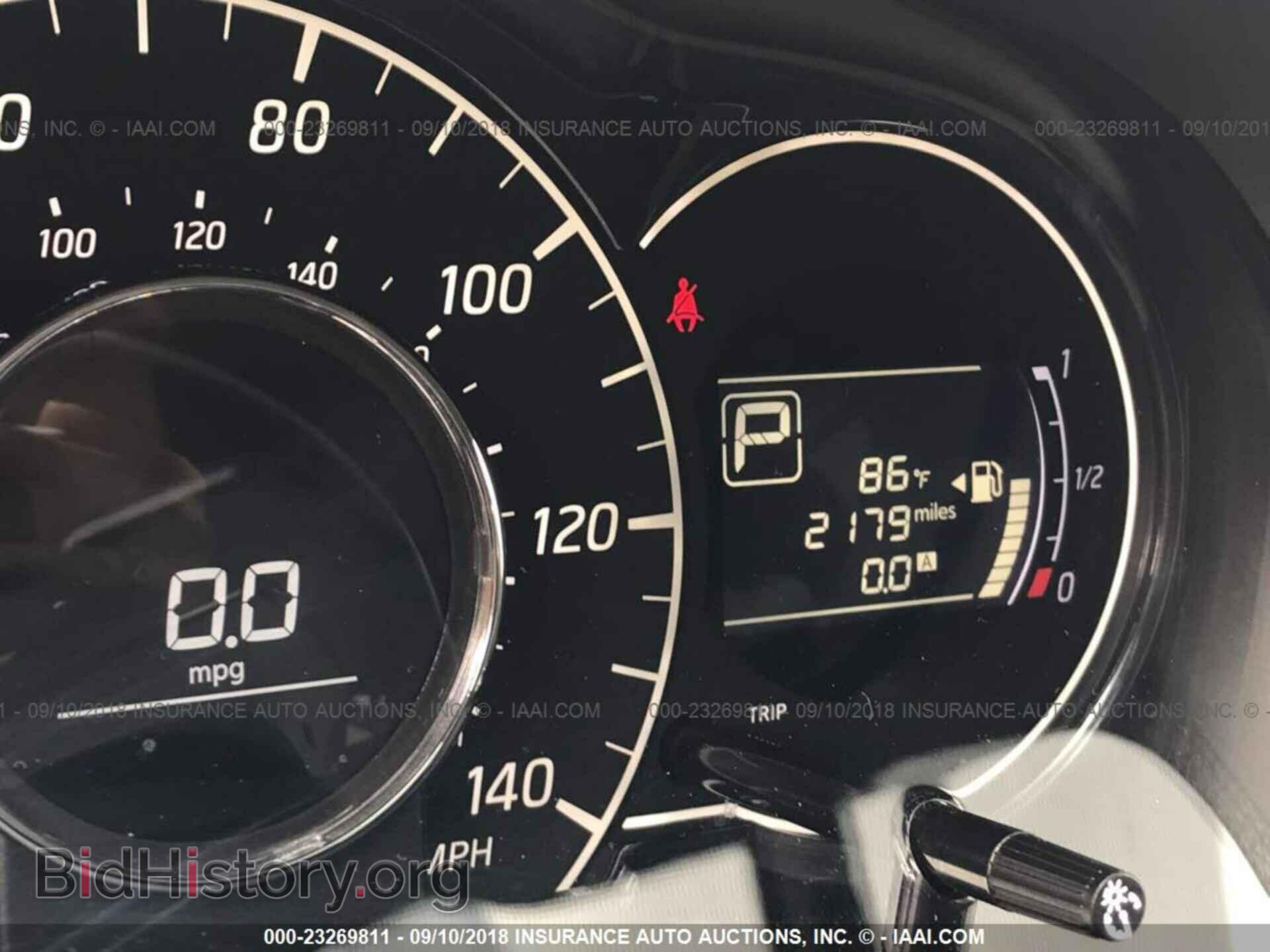 2015 Nissan Versa note - VIN: 3N1CE2CP4FL447013 - Photo 7