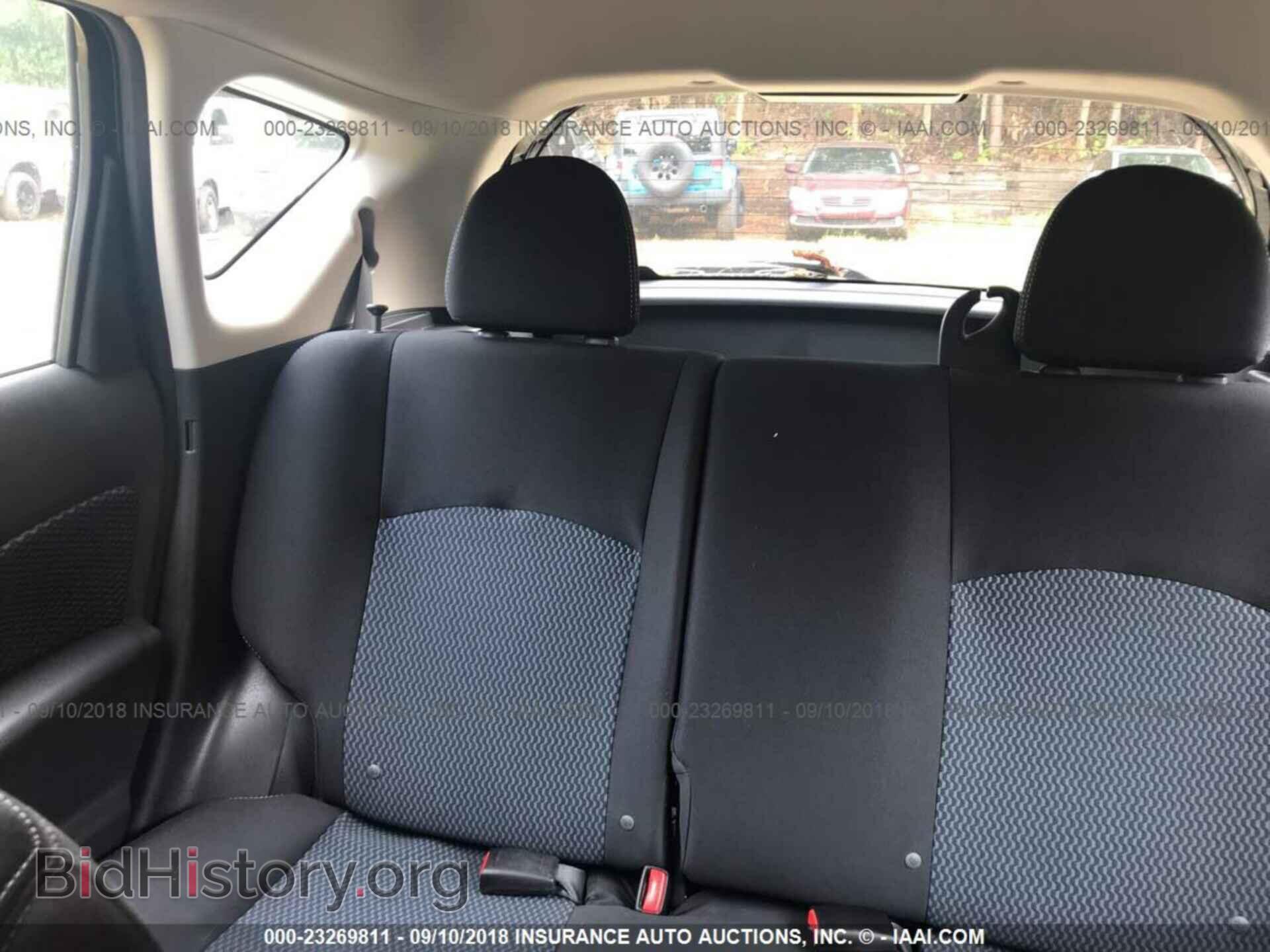 2015 Nissan Versa note - VIN: 3N1CE2CP4FL447013 - Photo 8