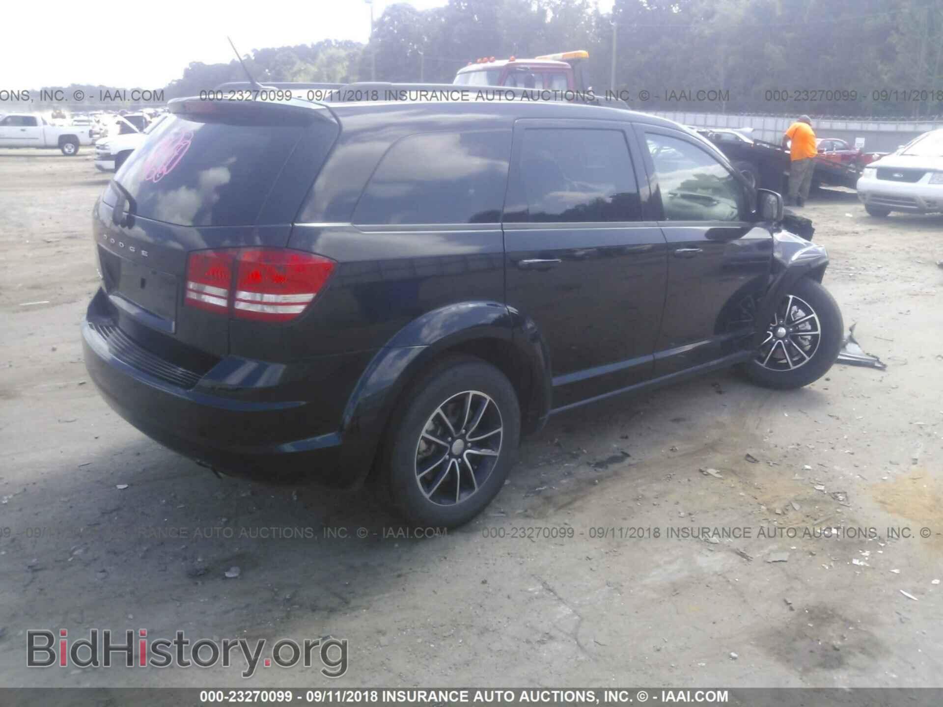 2017 Dodge Journey - VIN: 3C4PDCAB2HT644294 - Photo 4