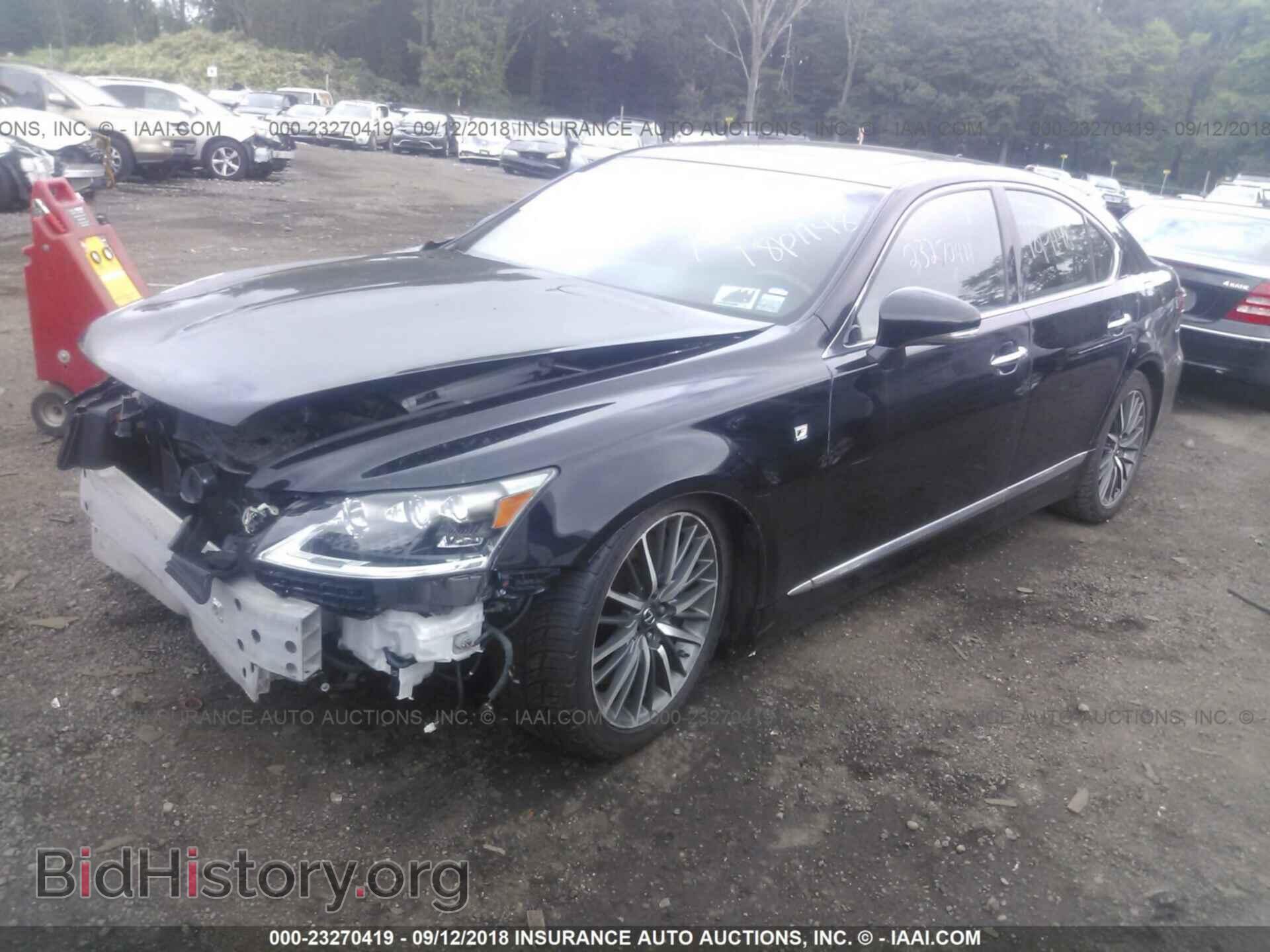 2013 Lexus Ls - VIN: JTHCL5EF8D5018459 - Photo 2