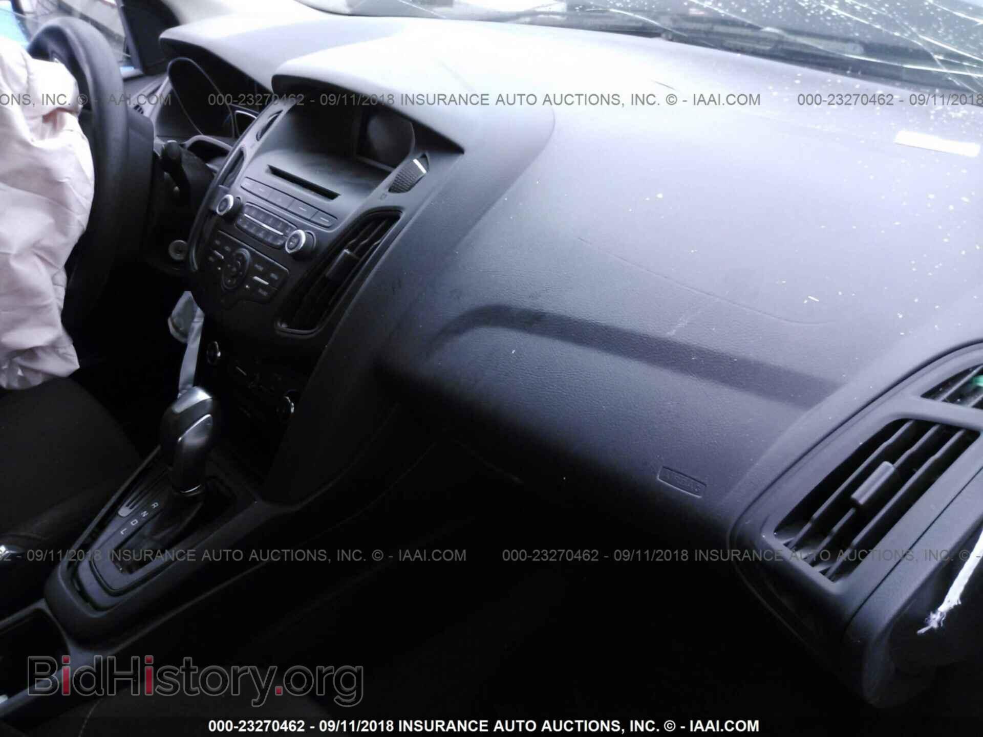 2015 Ford Focus - VIN: 1FADP3F2XFL255159 - Photo 5
