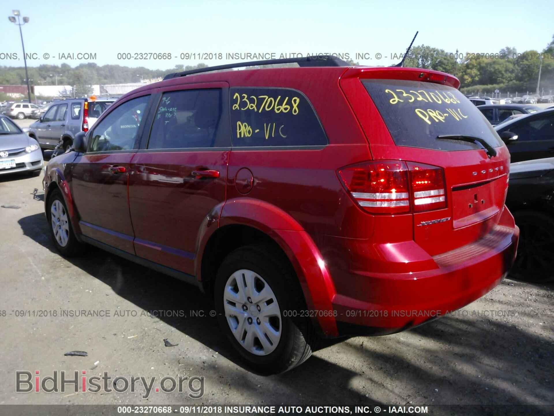 2018 Dodge Journey - VIN: 3C4PDCAB6JT241960 - Photo 3