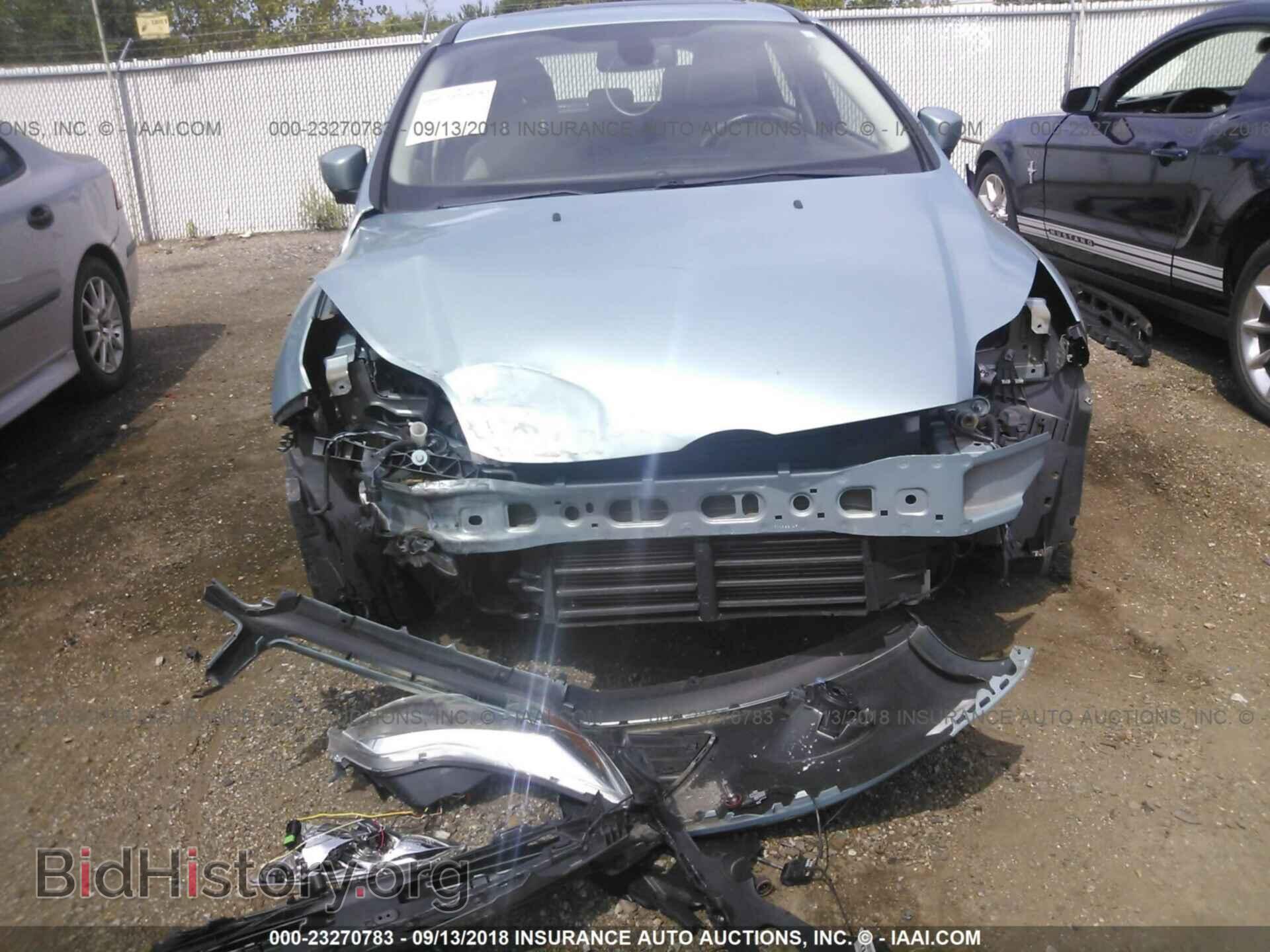 2012 Ford Focus - VIN: 1FAHP3M24CL402396 - Photo 6