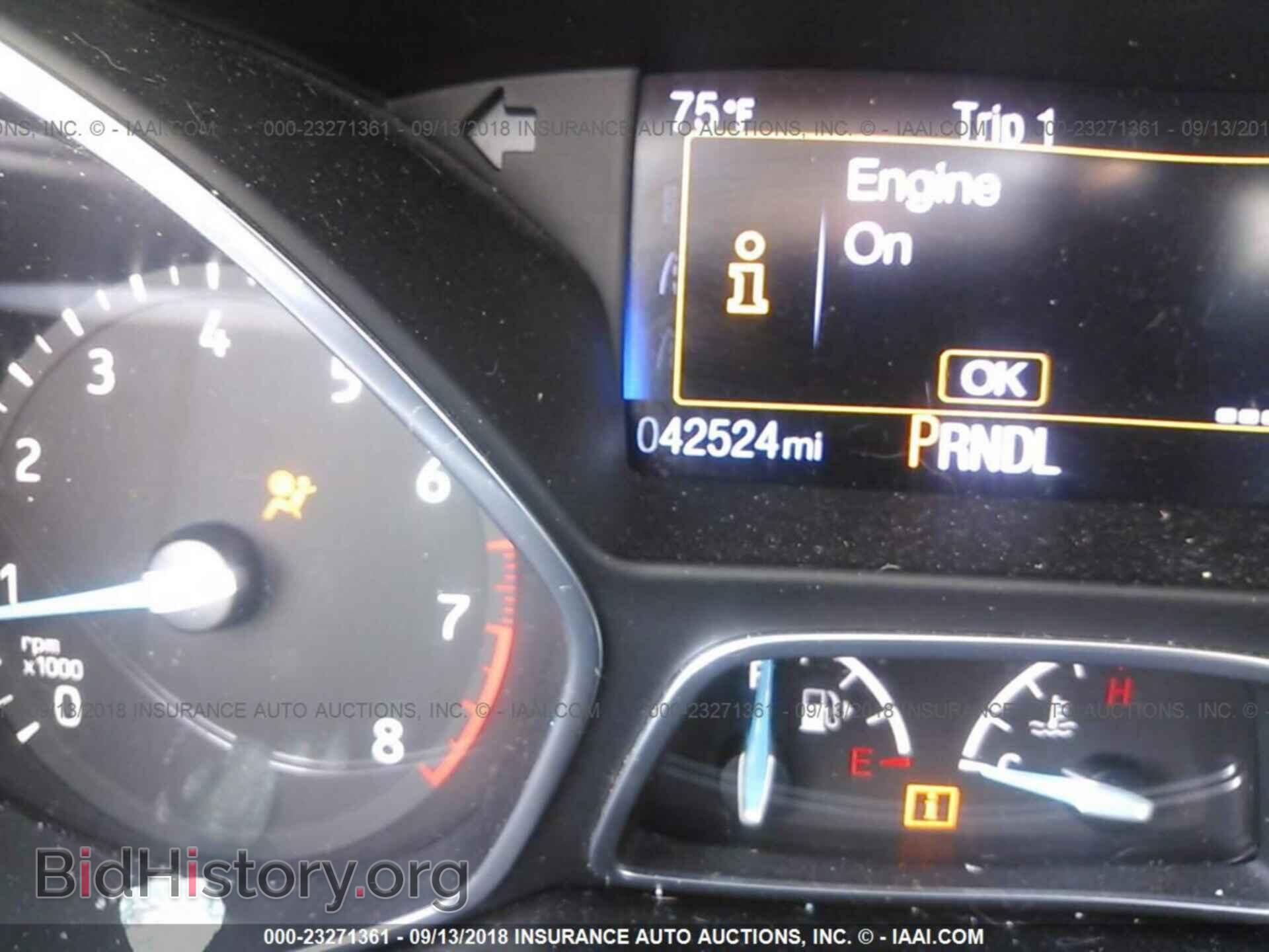 2016 Ford Focus - VIN: 1FADP3F26GL220538 - Photo 7
