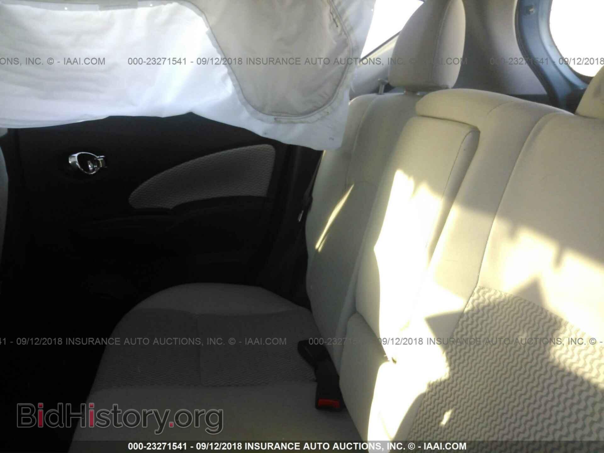 2014 Nissan Versa note - VIN: 3N1CE2CP8EL413672 - Photo 8