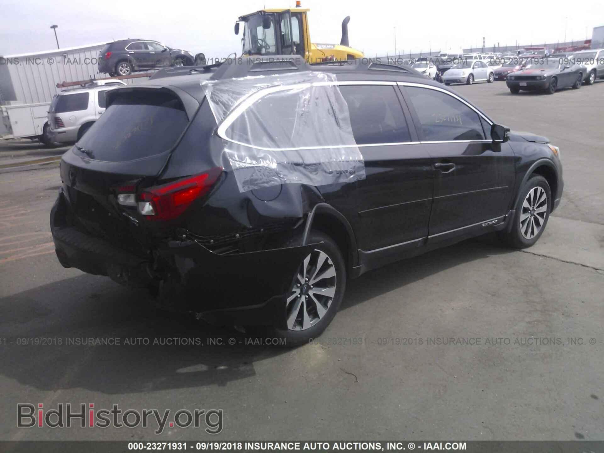 2015 Subaru Outback - VIN: 4S4BSENC0F3361301 - Photo 4