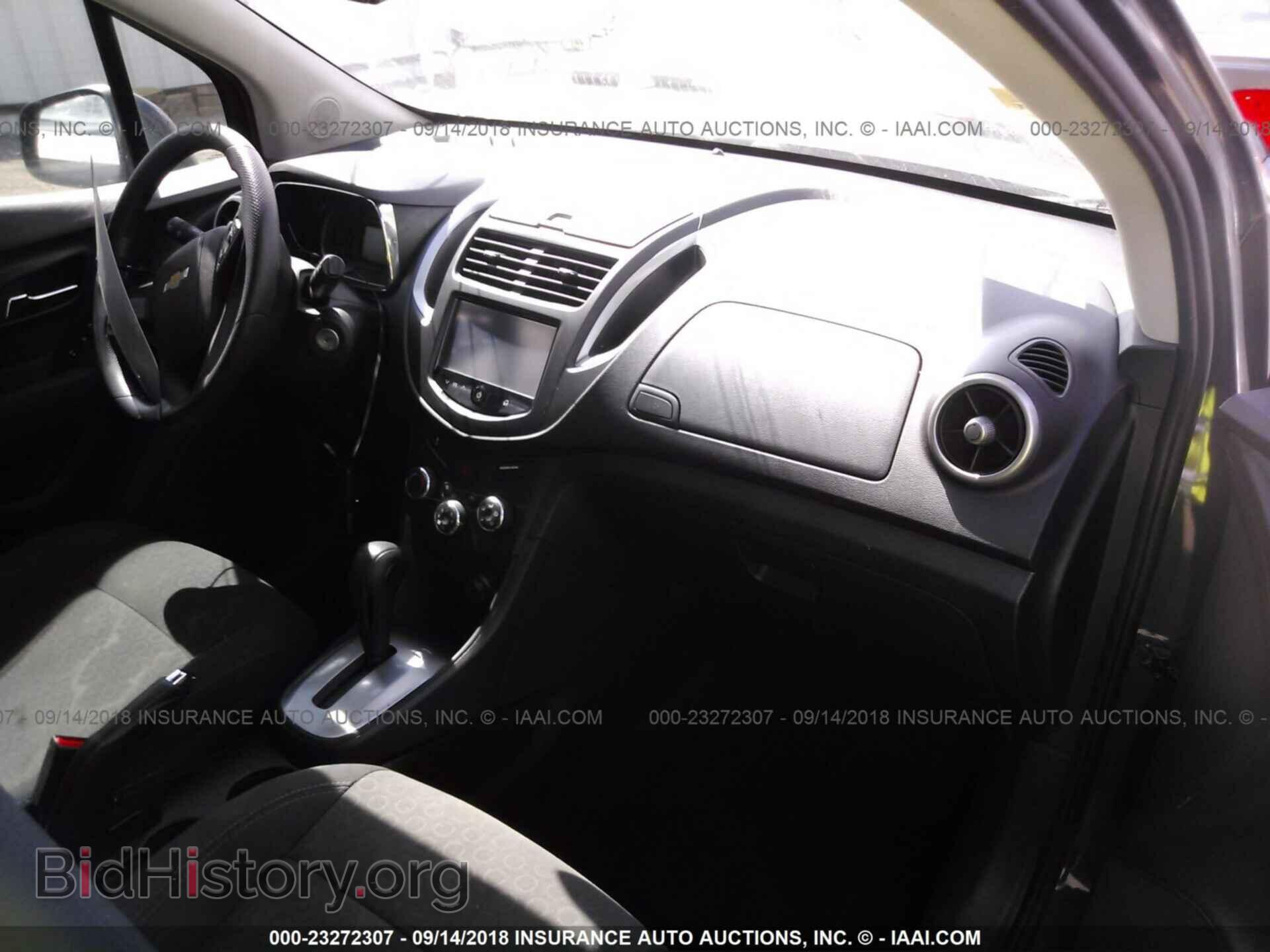 2016 Chevrolet Trax - VIN: 3GNCJKSB5GL212904 - Фото 5