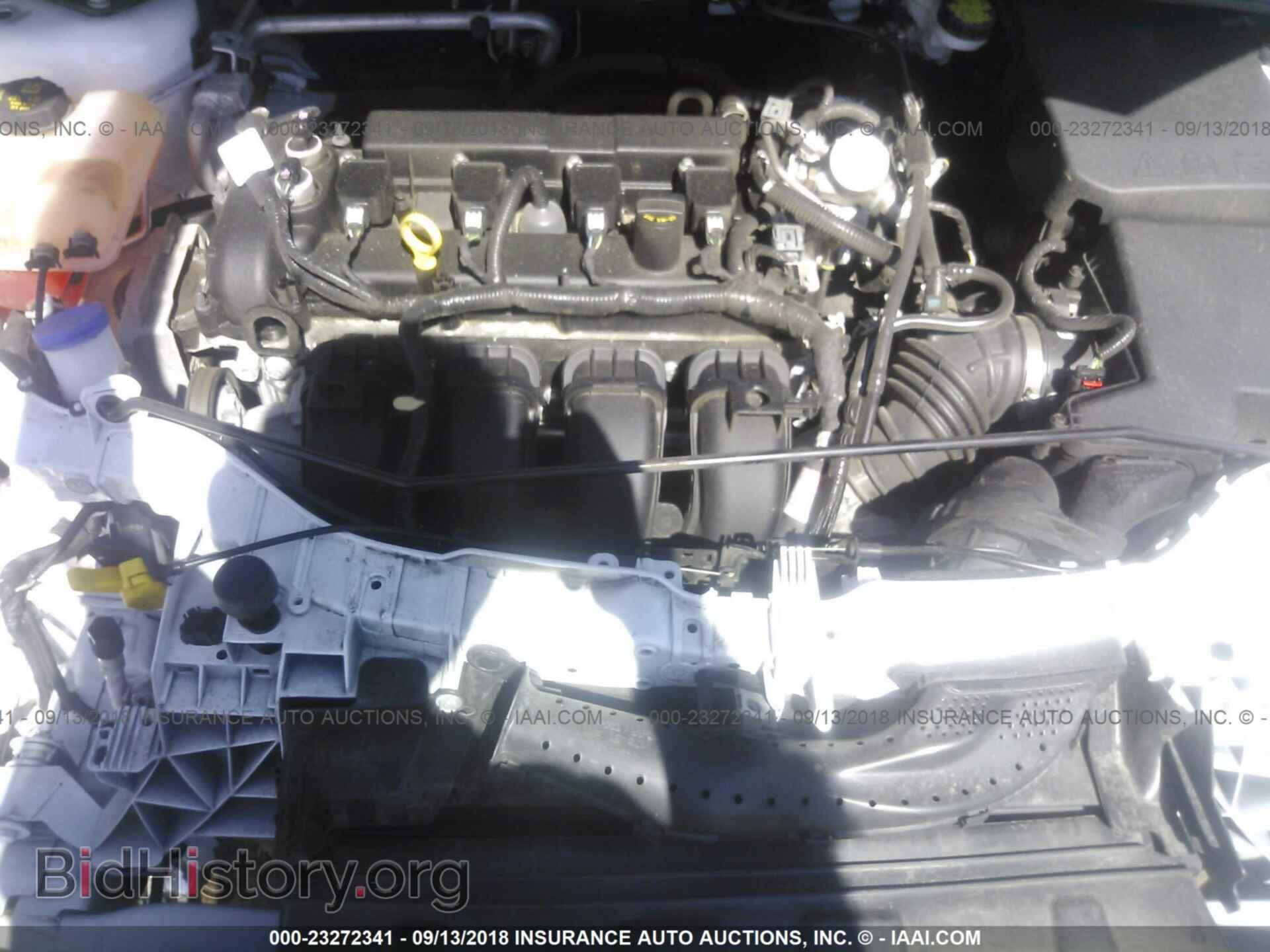 2016 Ford Focus - VIN: 1FADP3K29GL405060 - Фото 10