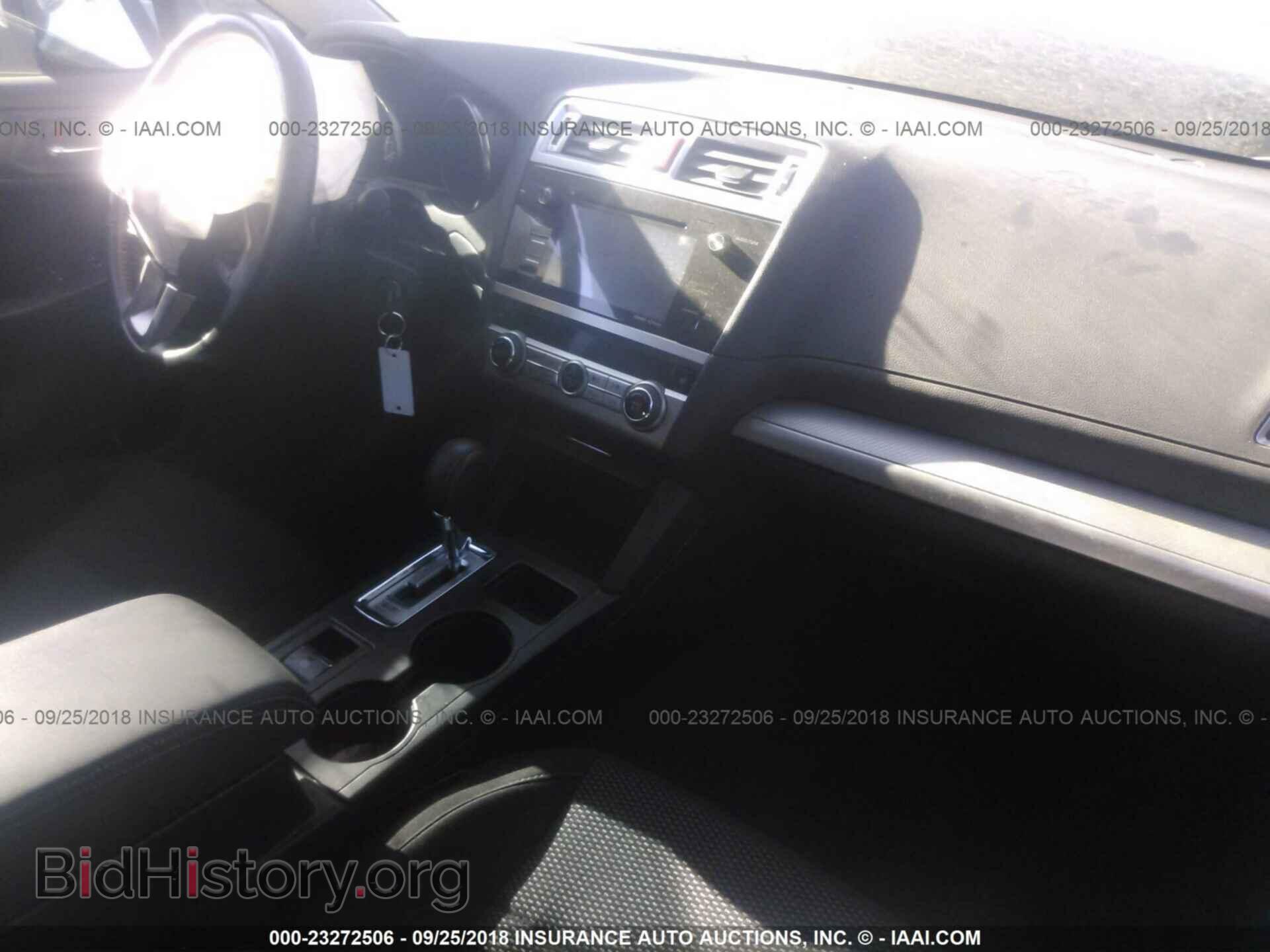 2016 Subaru Outback - VIN: 4S4BSBFC8G3201326 - Фото 5
