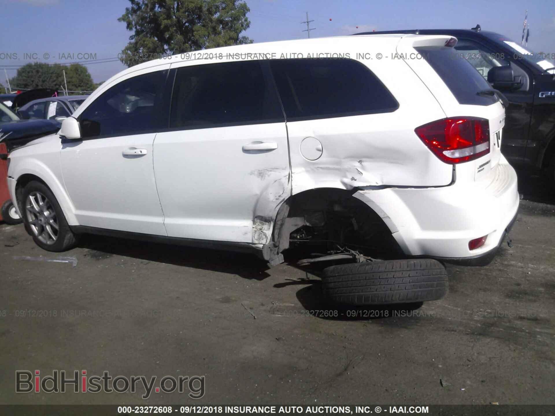2011 Dodge Journey - VIN: 3D4PH7FG3BT540259 - Фото 3