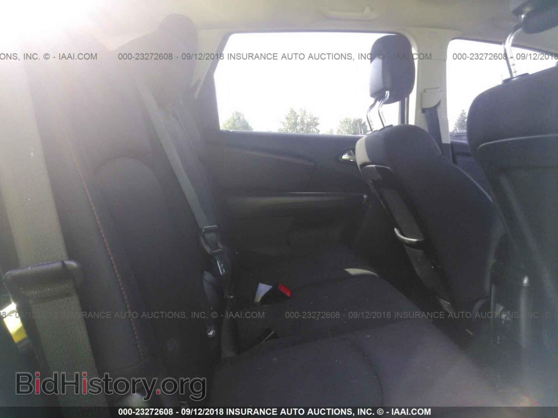 2011 Dodge Journey - VIN: 3D4PH7FG3BT540259 - Фото 8