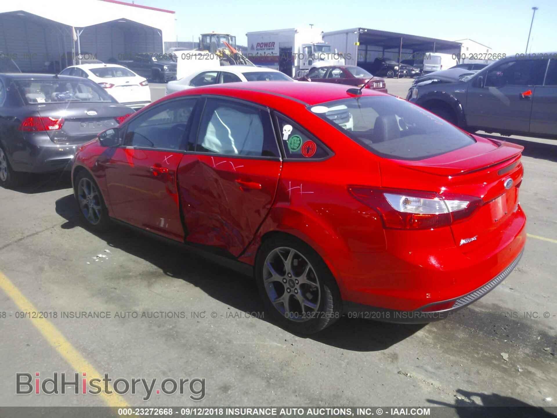 2014 Ford Focus - VIN: 1FADP3F2XEL111335 - Фото 3