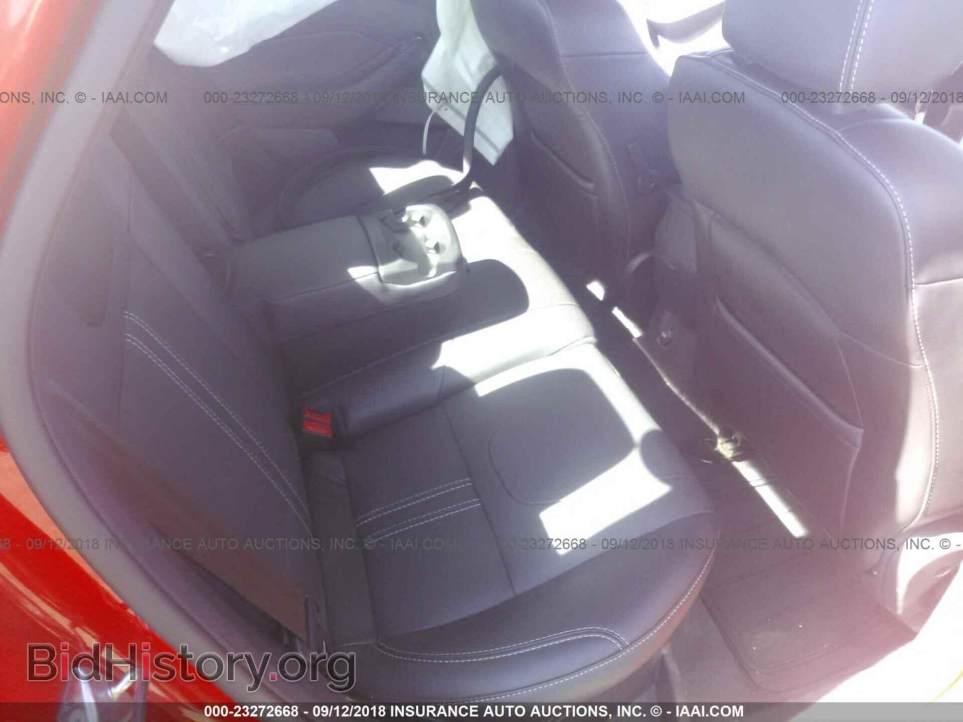 2014 Ford Focus - VIN: 1FADP3F2XEL111335 - Фото 8