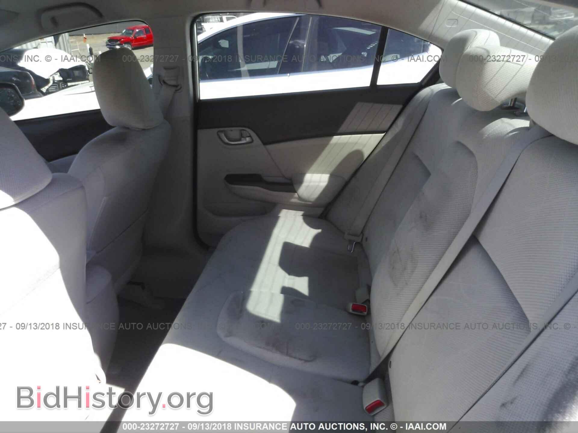 2012 Honda Civic - VIN: 19XFB2F51CE389066 - Photo 8