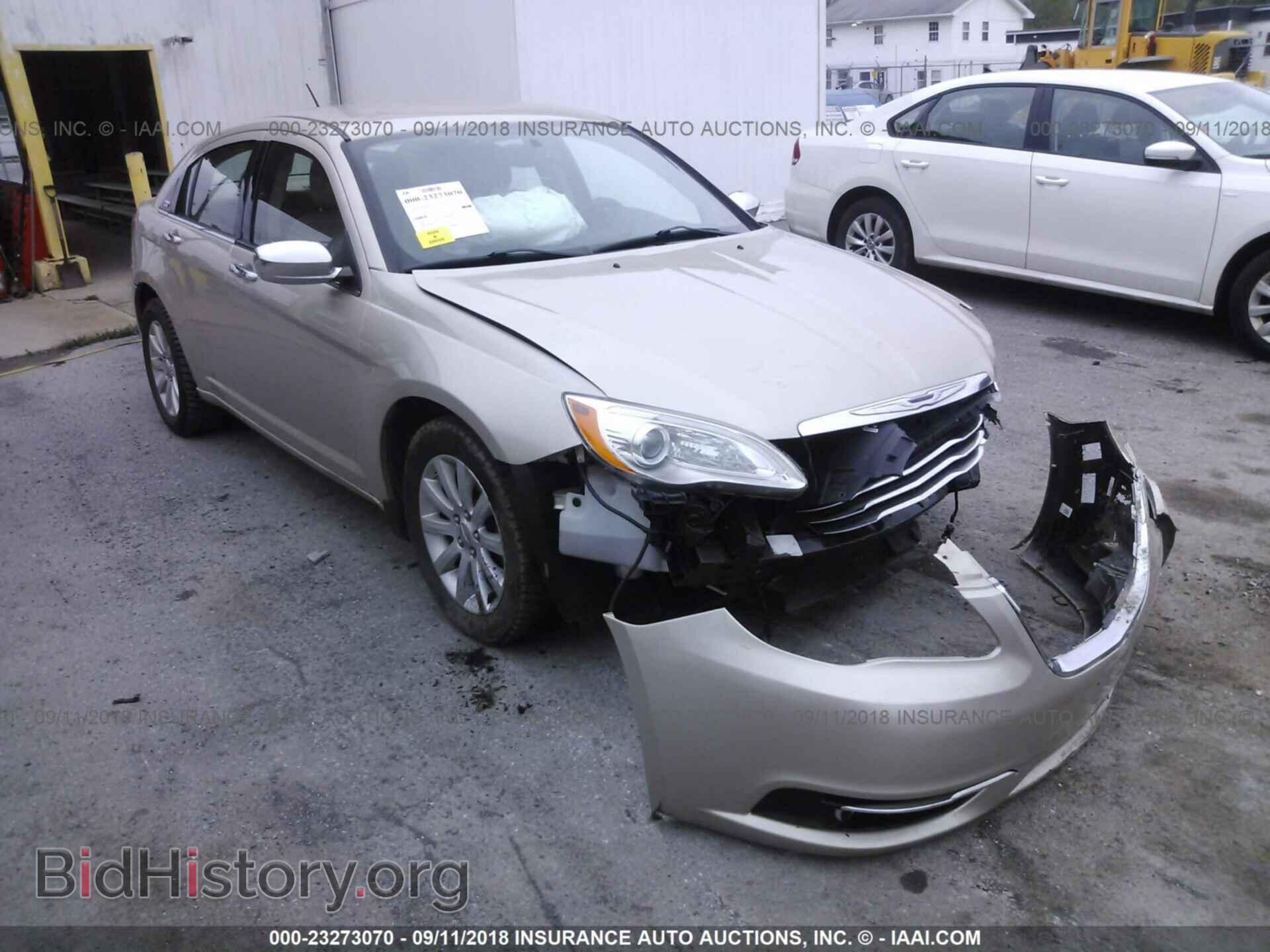 Photo 1C3CCBCG4EN128409 - Chrysler 200 2014