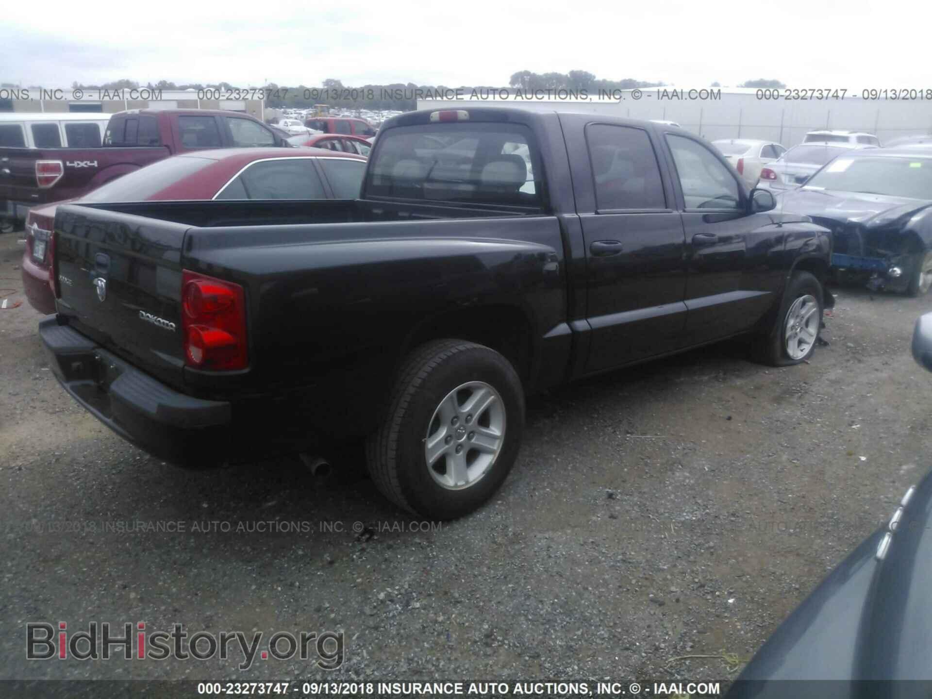 2011 Dodge Dakota - VIN: 1D7RE3GK5BS610913 - Фото 4