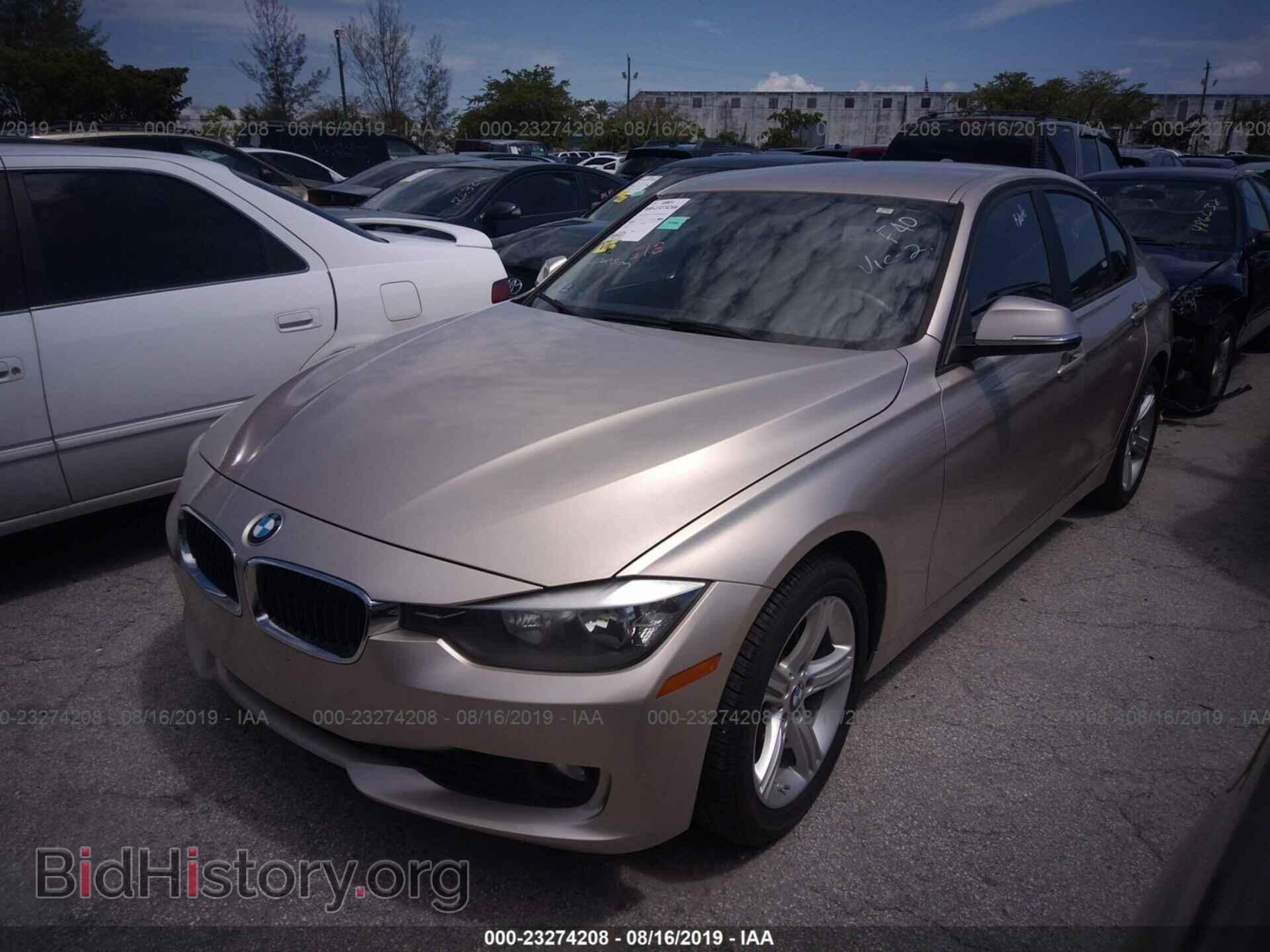 2014 BMW 328 - VIN: WBA3A5C54EF605056 - Фото 2