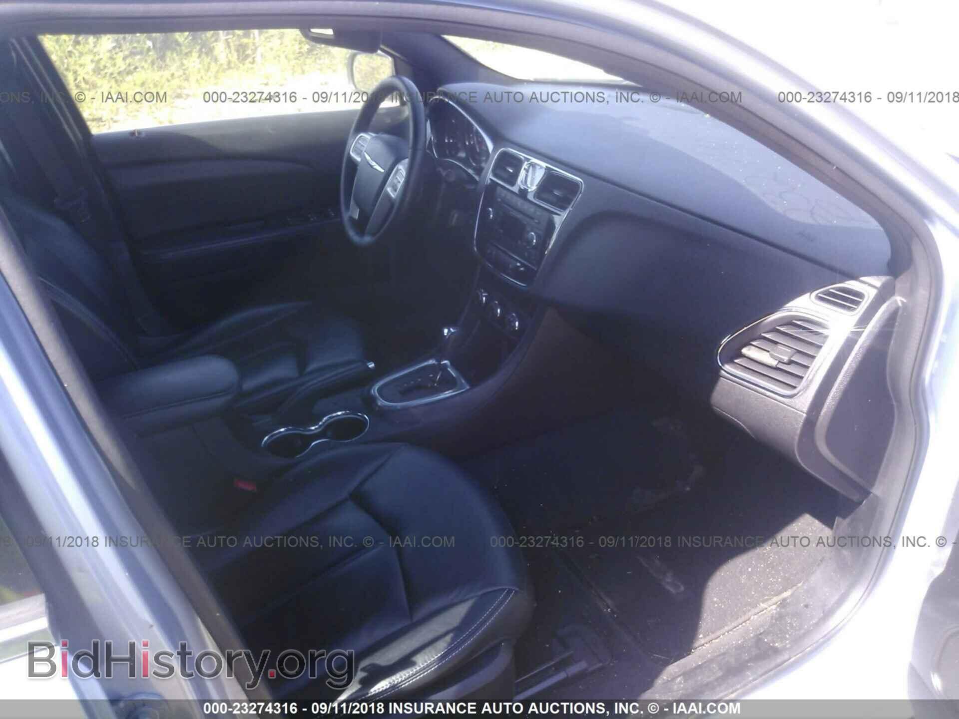 2014 Chrysler 200 - VIN: 1C3CCBCG6EN125544 - Фото 5