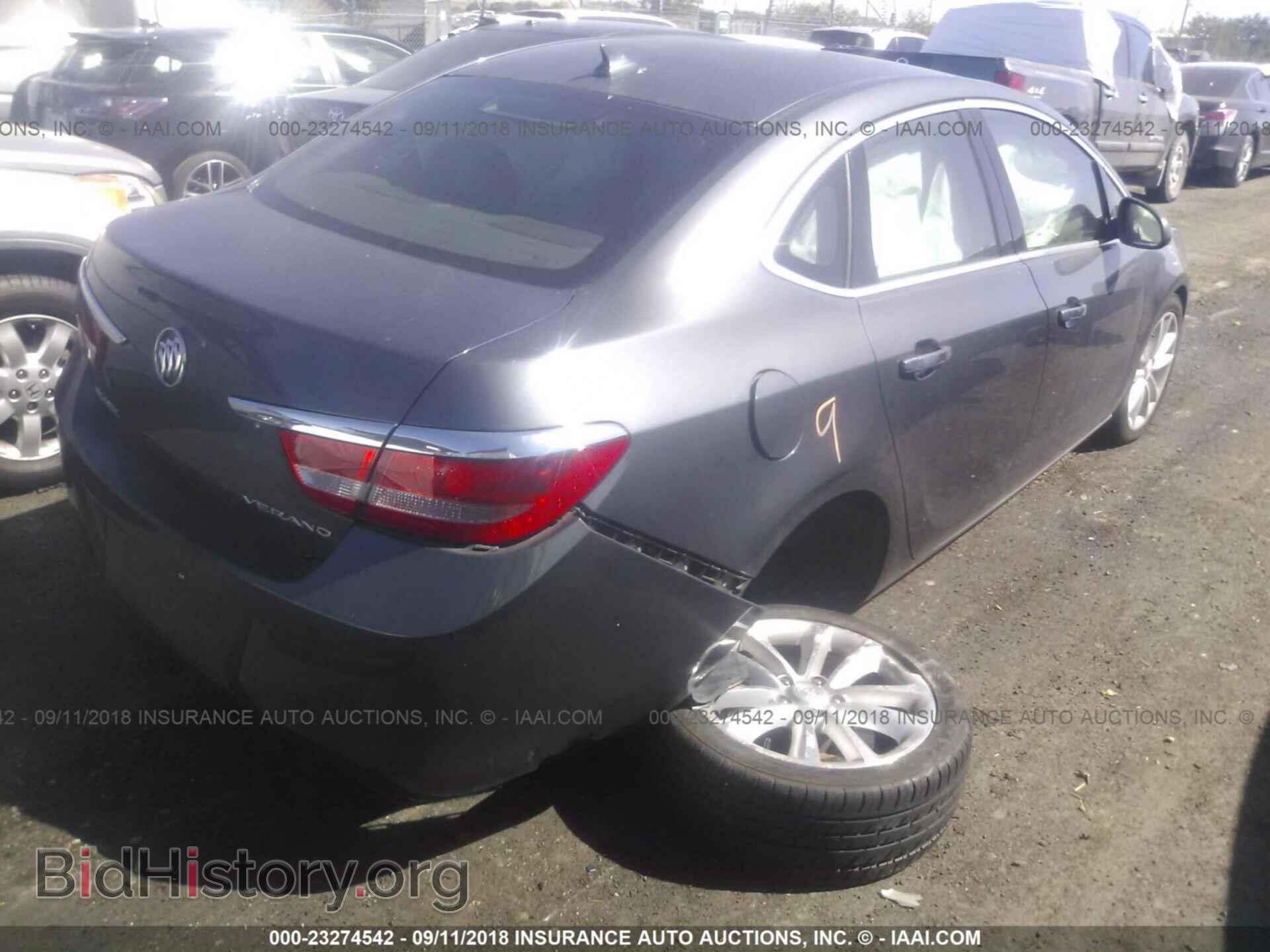 2013 Buick Verano - VIN: 1G4PR5SK4D4136304 - Photo 4