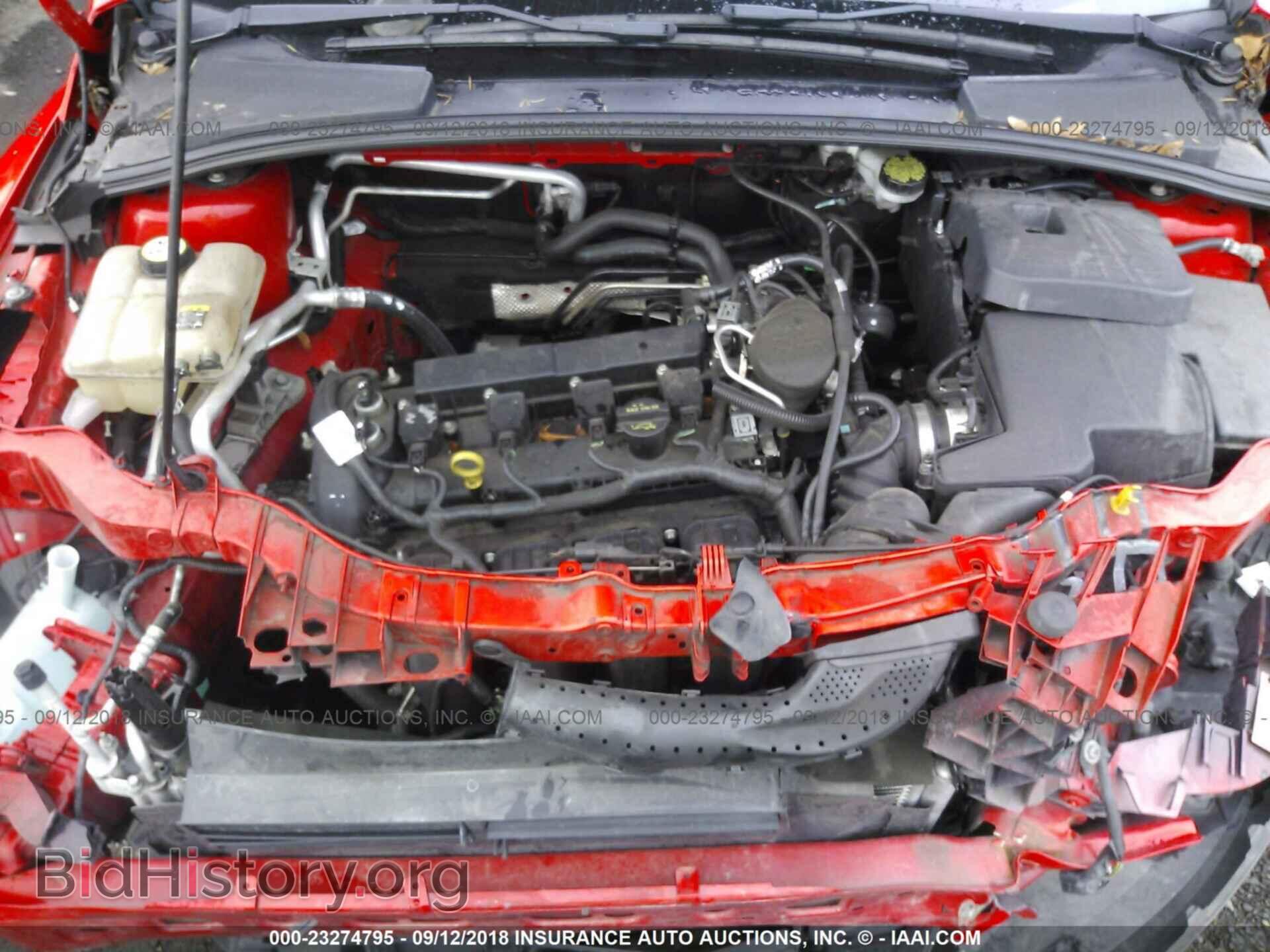 2012 Ford Focus - VIN: 1FAHP3F29CL131493 - Photo 10