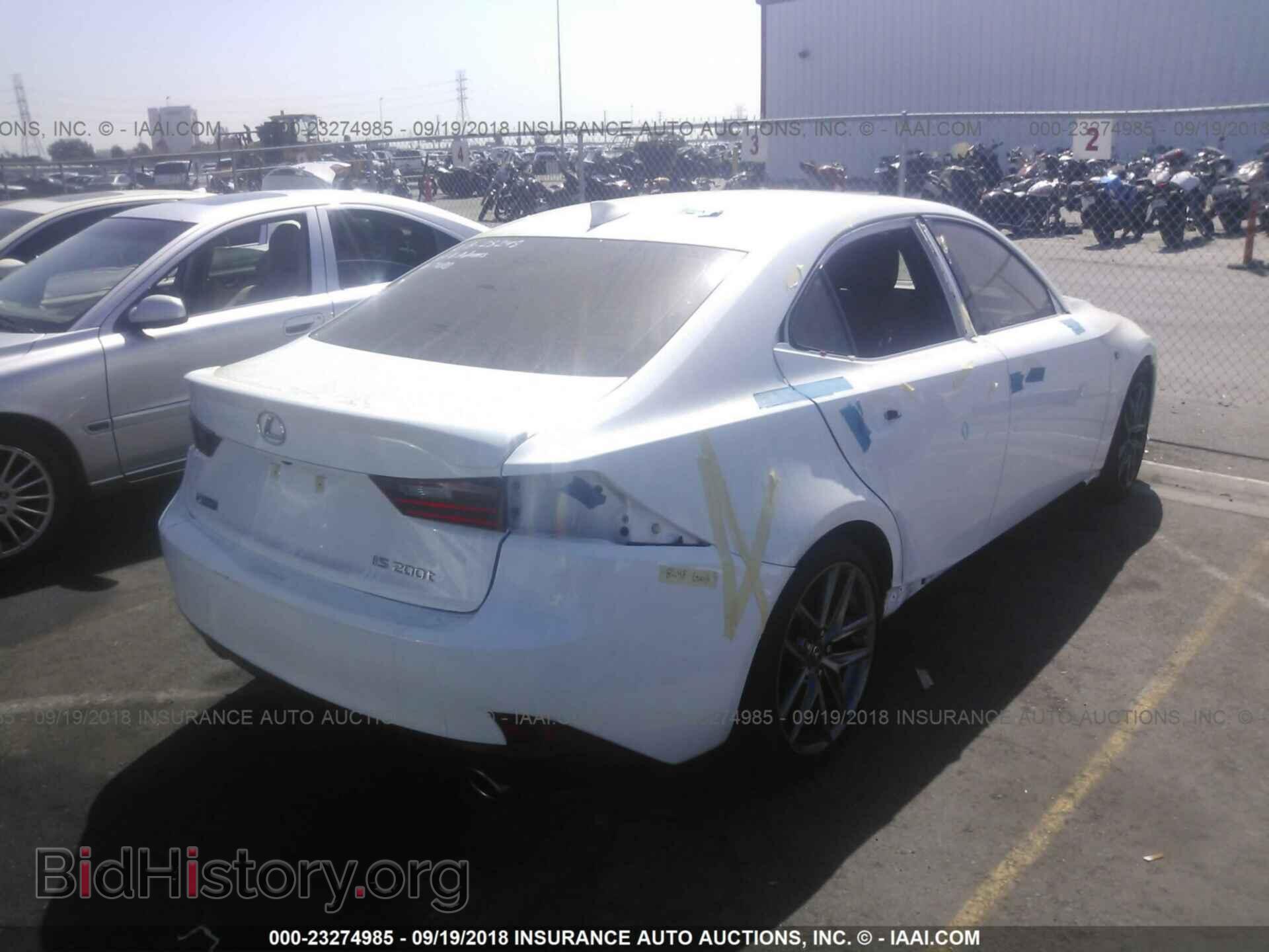 2016 Lexus Is - VIN: JTHBA1D23G5011819 - Фото 4