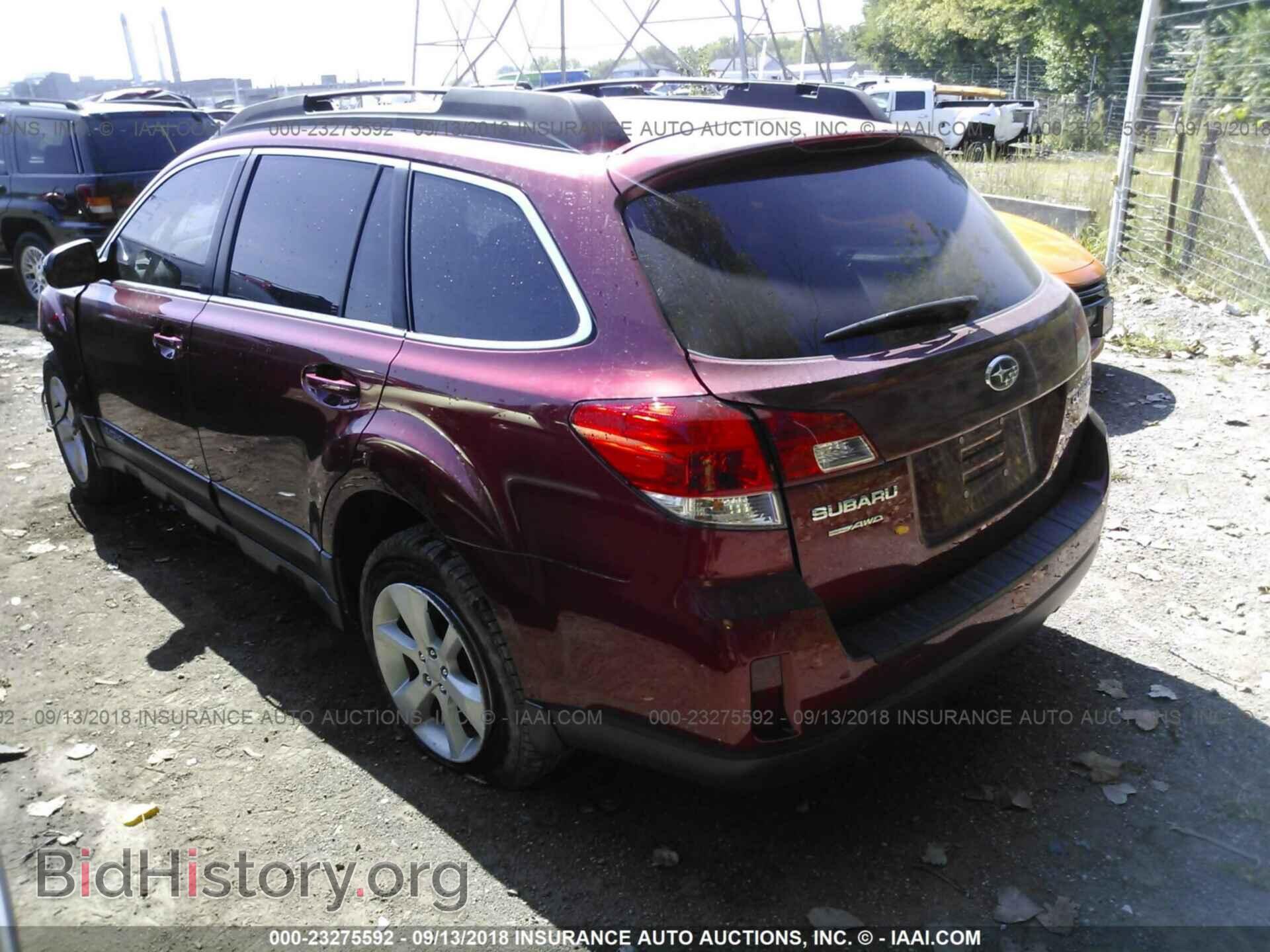 2013 Subaru Outback - VIN: 4S4BRCGC6D3236605 - Photo 3