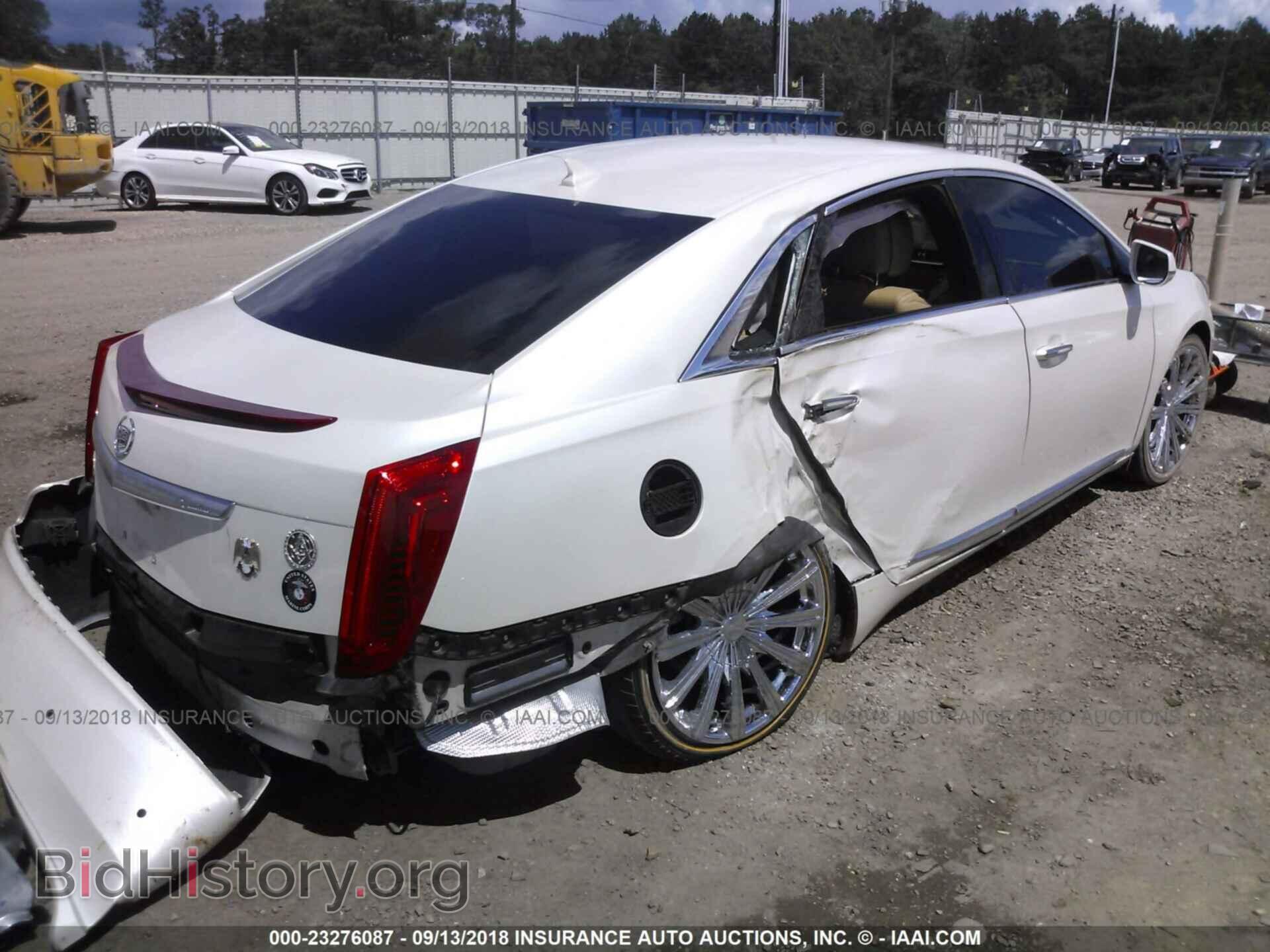 2013 Cadillac Xts - VIN: 2G61P5S37D9142963 - Фото 4
