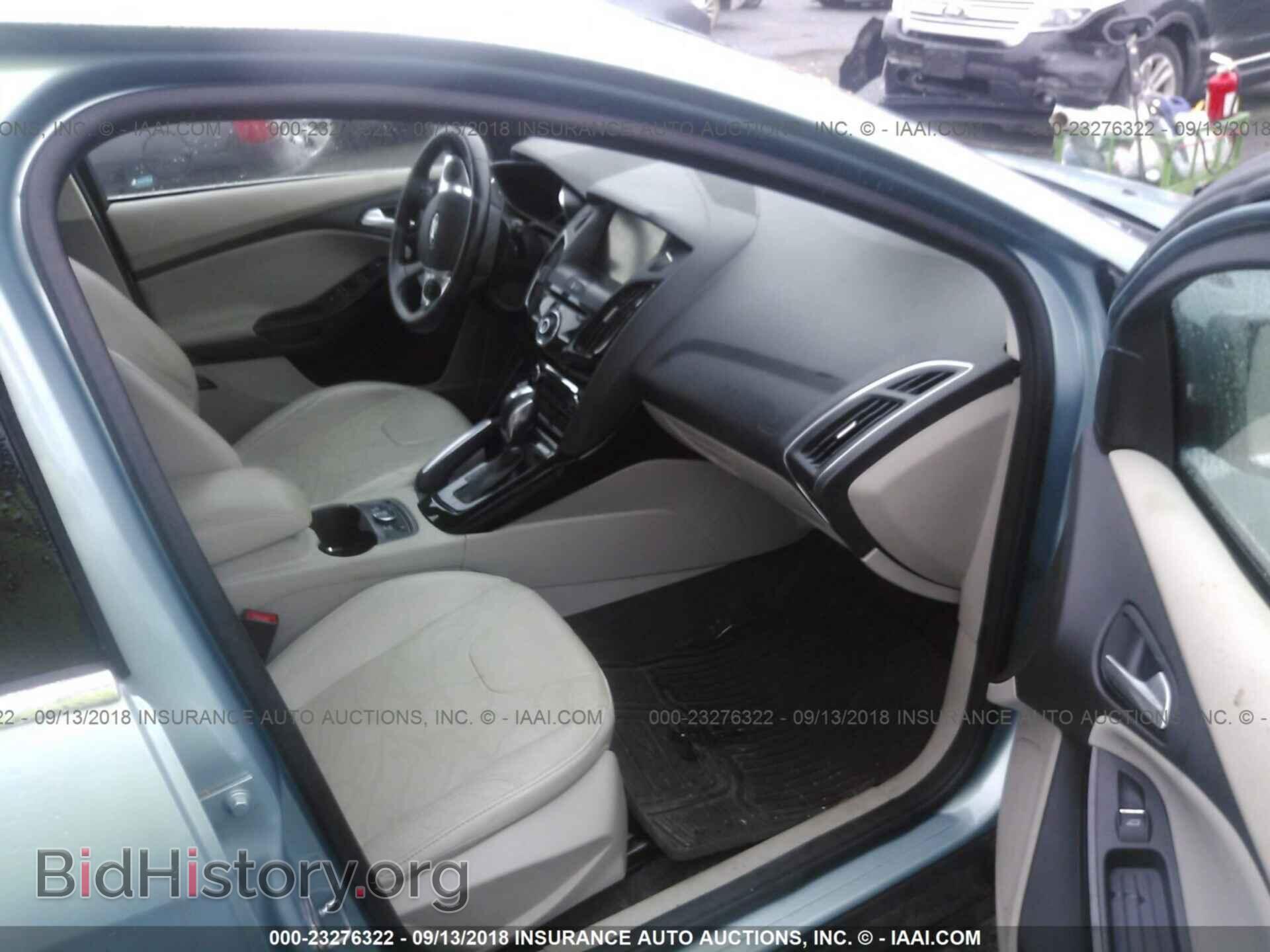 2012 Ford Focus - VIN: 1FAHP3R43CL442219 - Фото 5